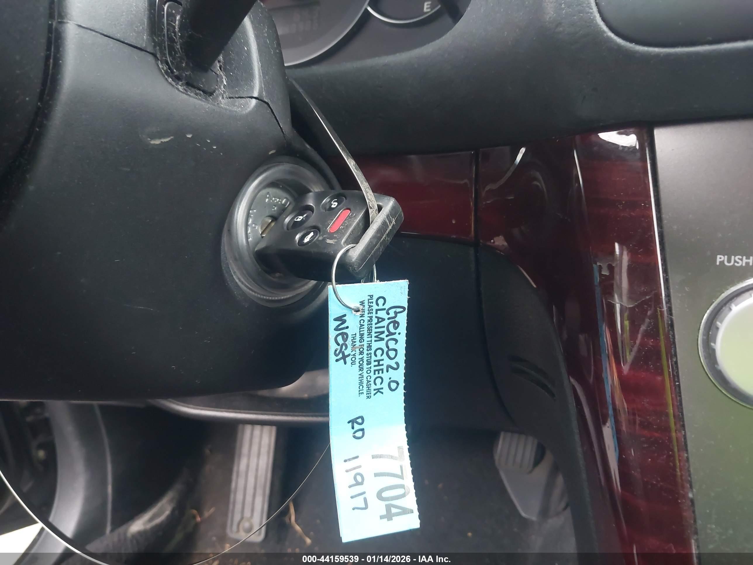 SUBARU OUTBACK image 11
