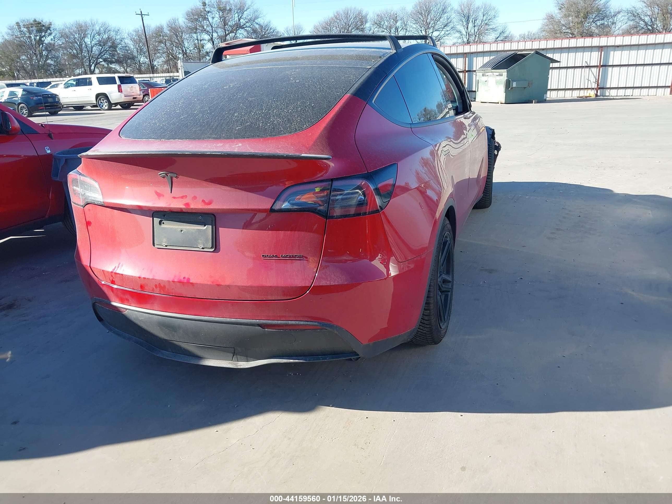 TESLA MODEL image 4