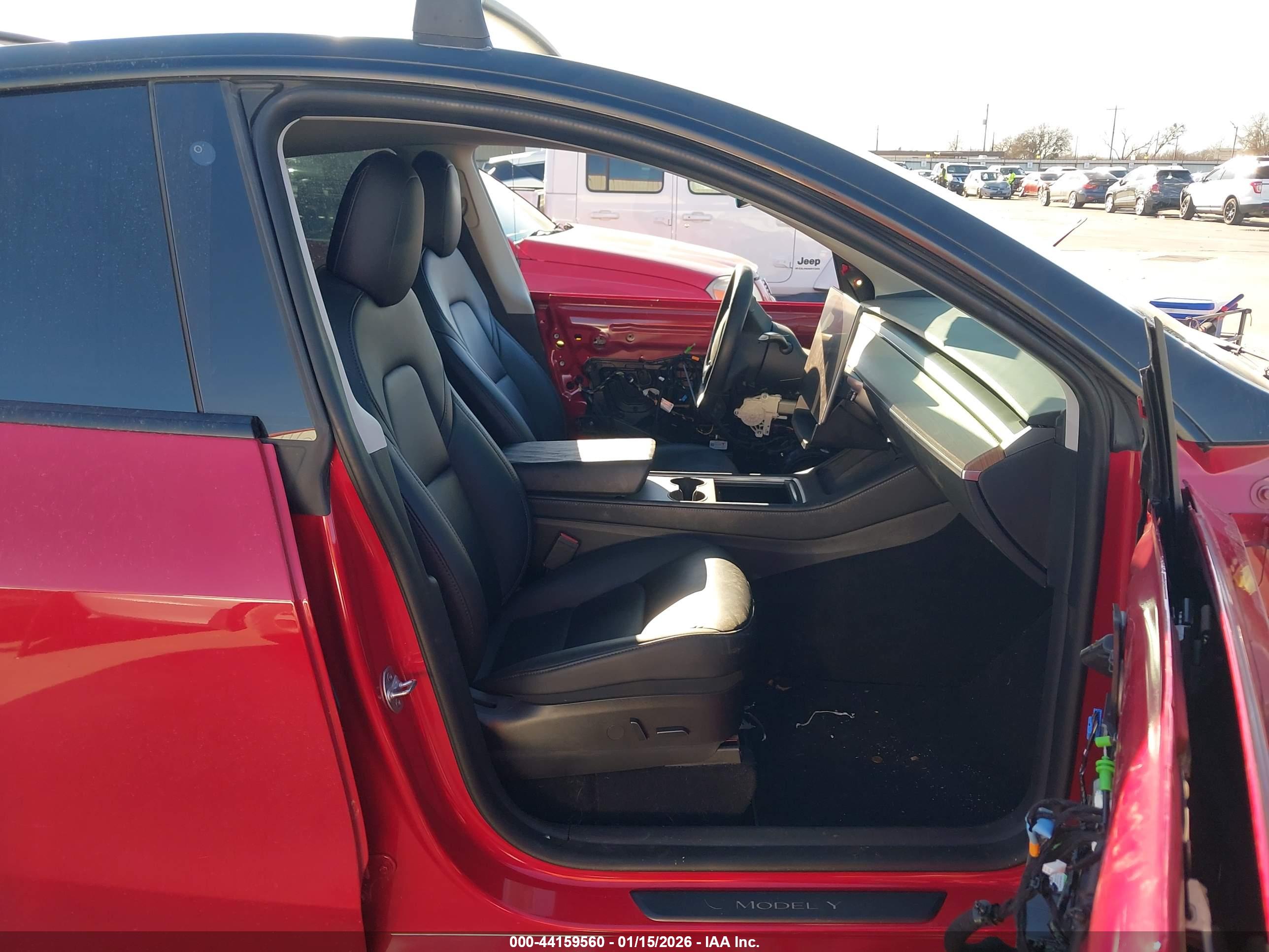 TESLA MODEL image 5