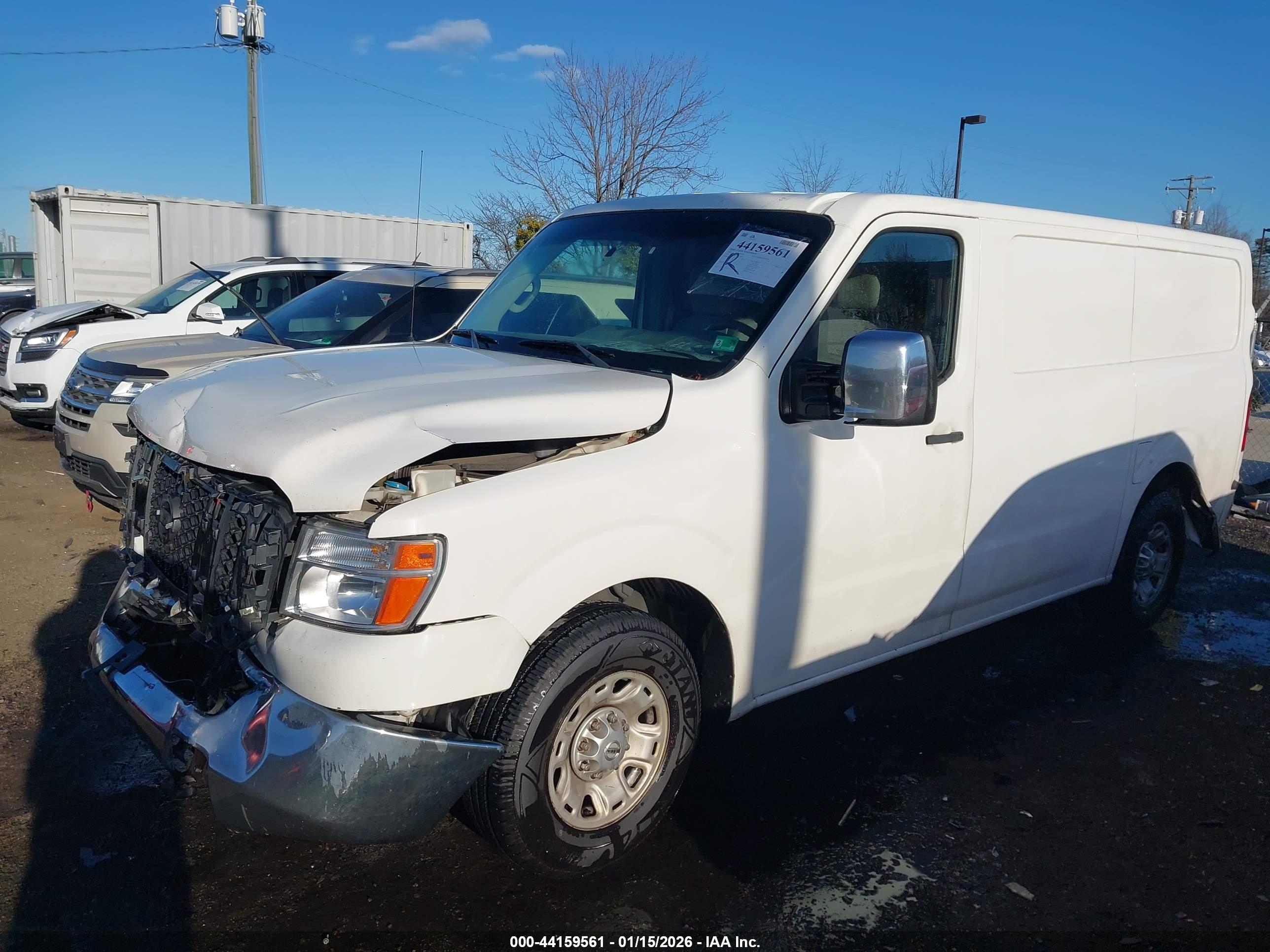 NISSAN NV image 2