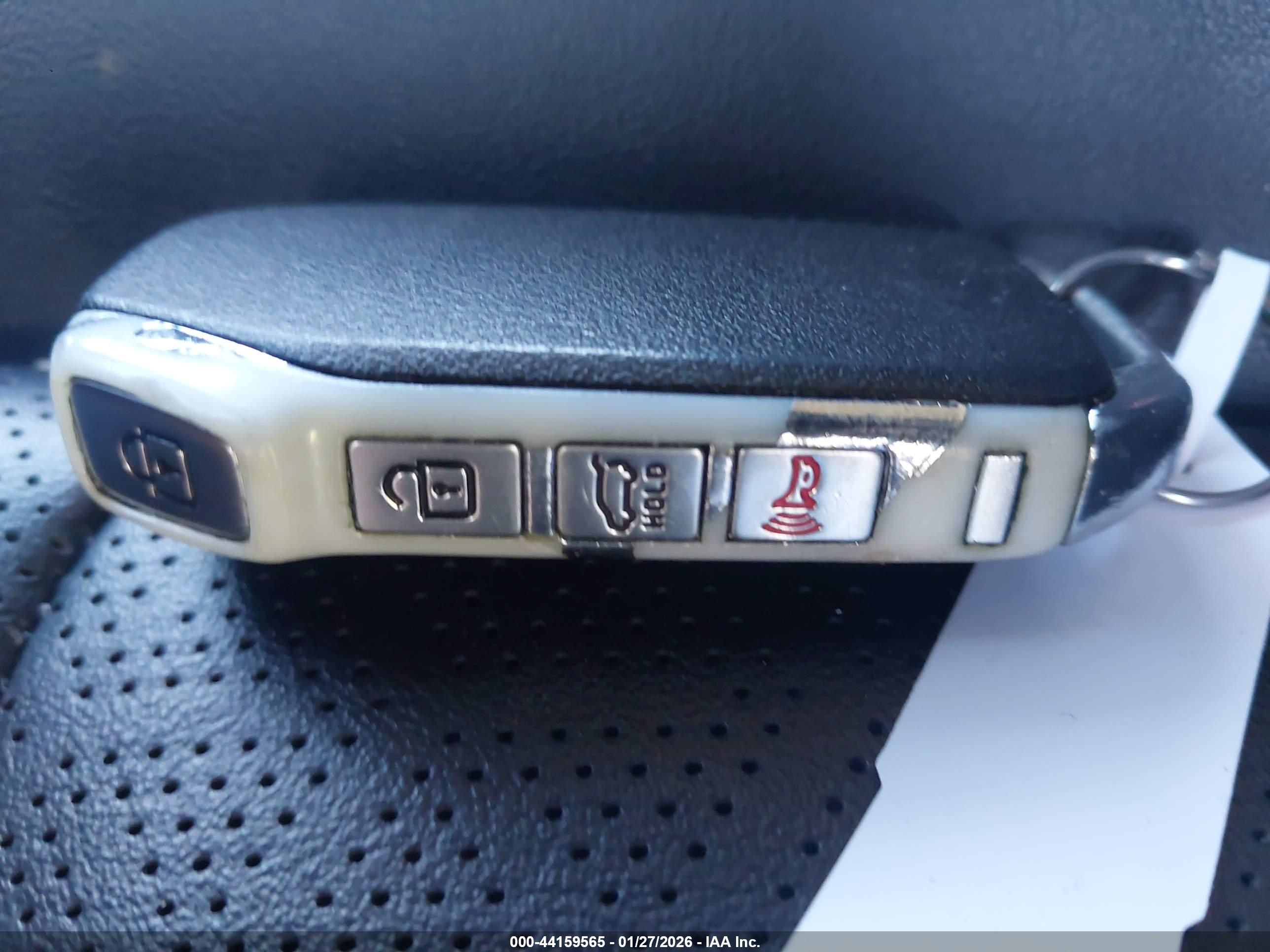 KIA SORENTO image 11