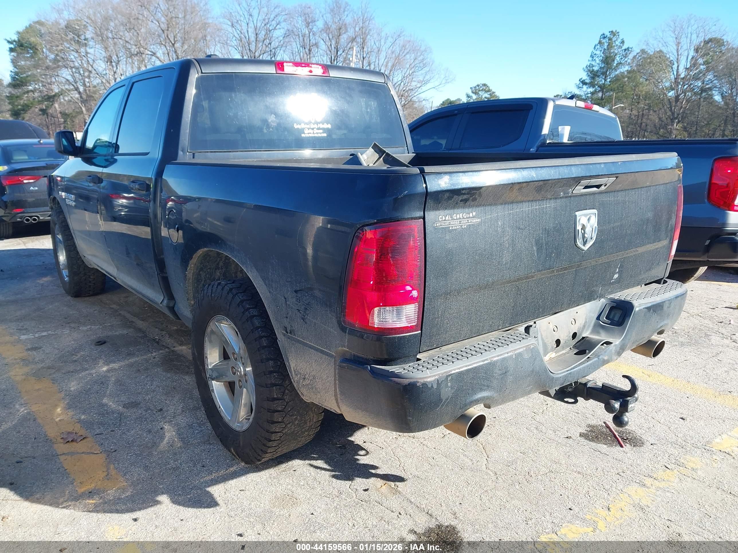 RAM 1500 image 3