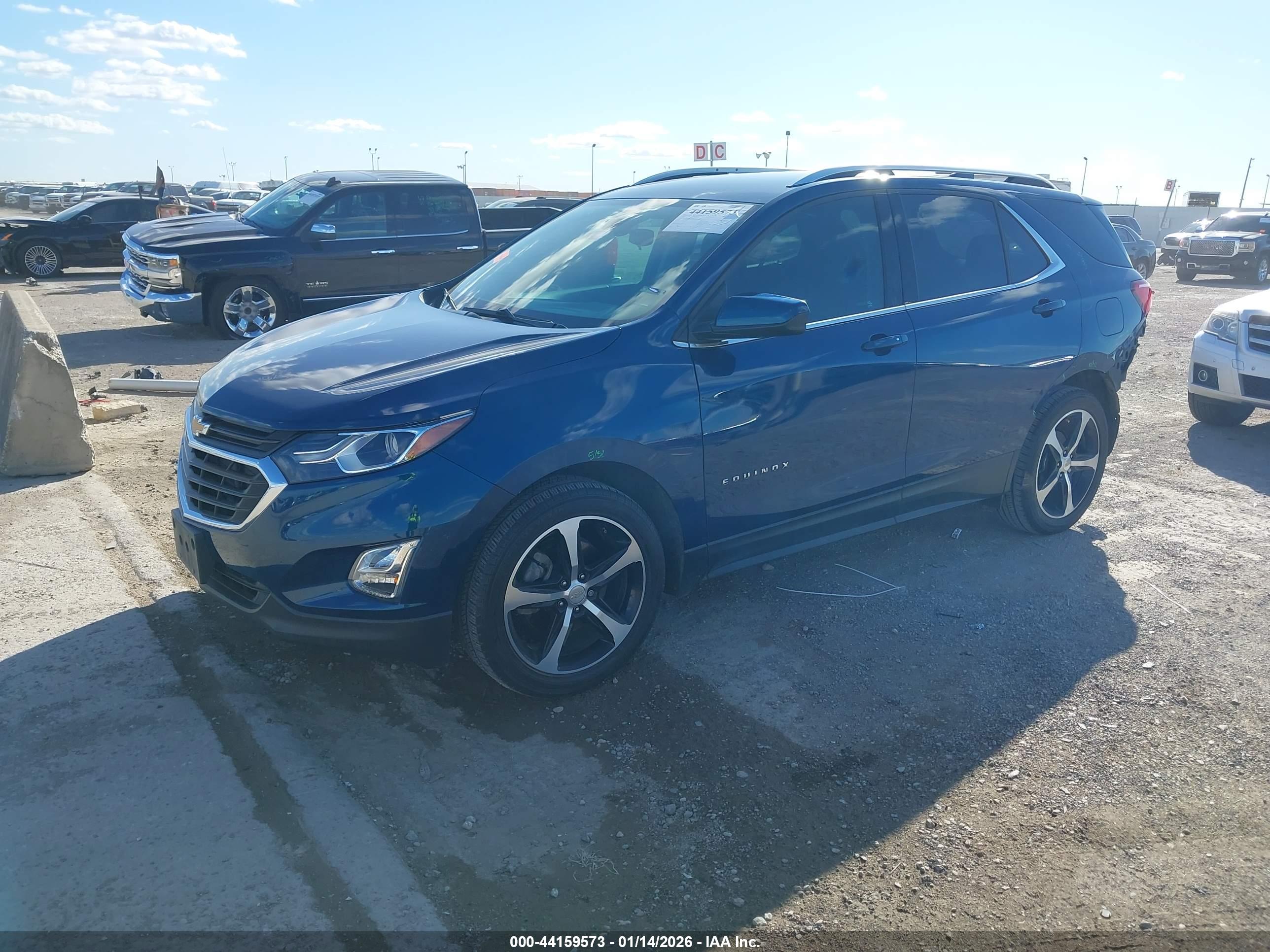 CHEVROLET EQUINOX image 2