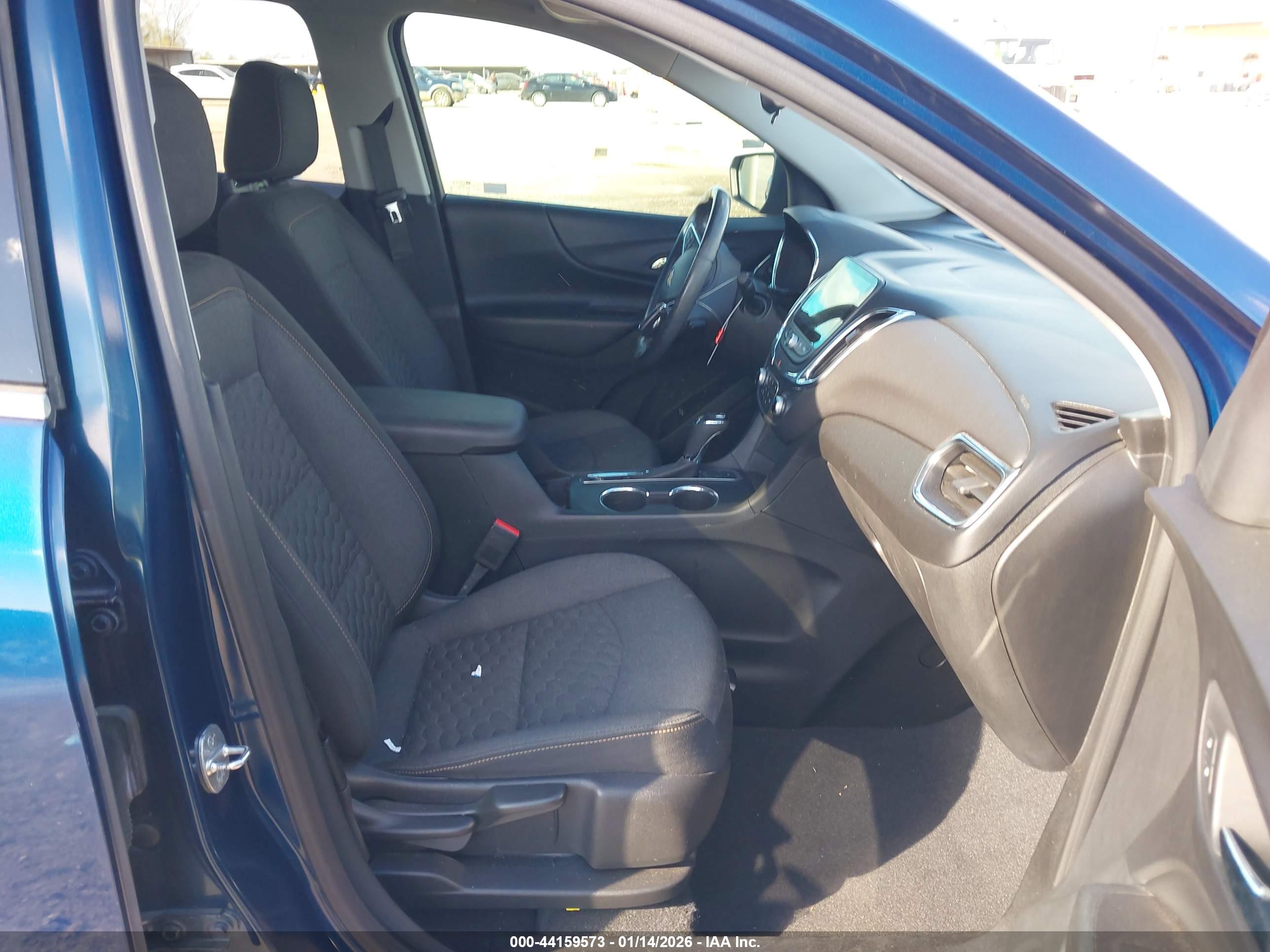 CHEVROLET EQUINOX image 5