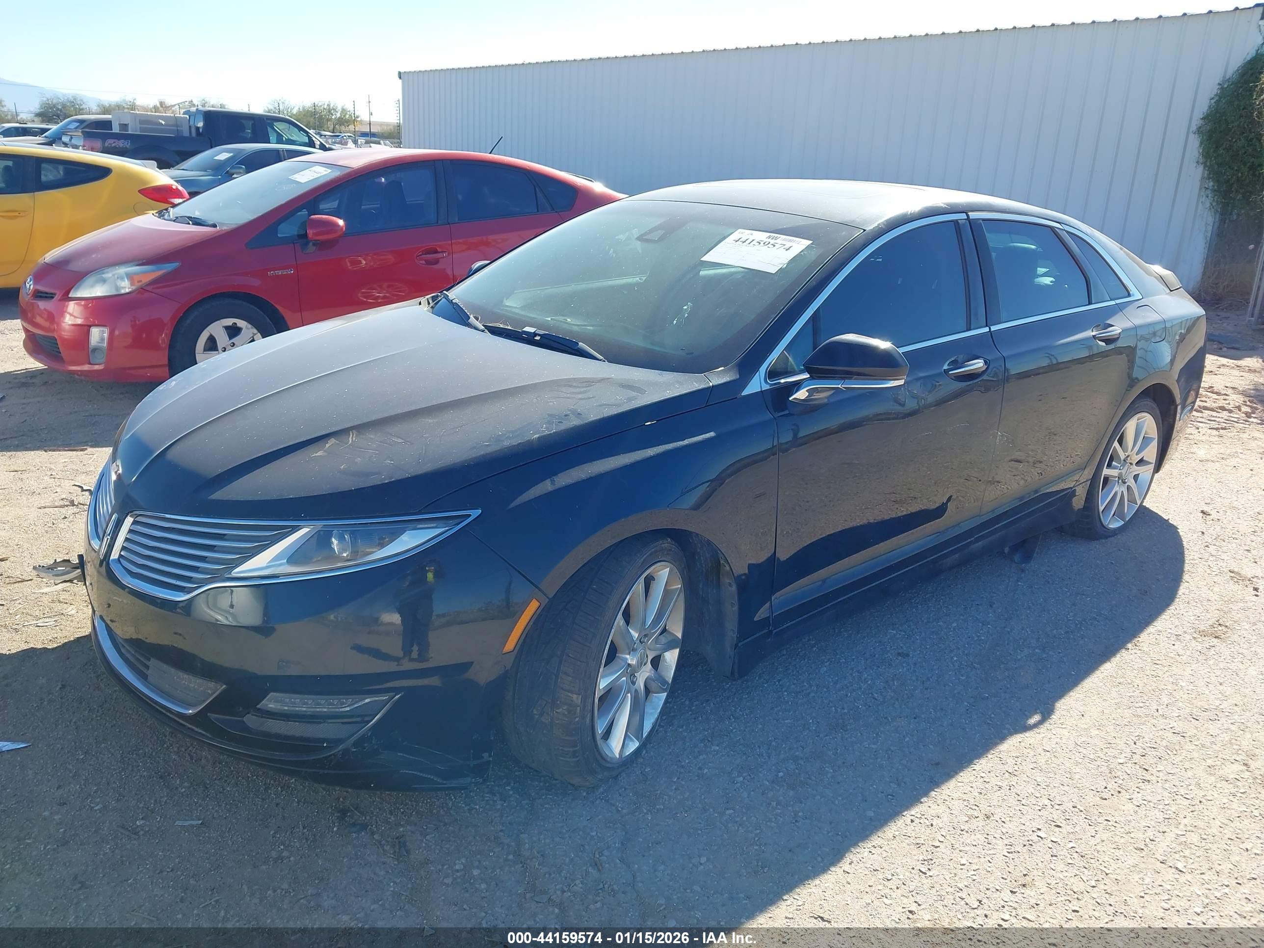 LINCOLN MKZ image 2