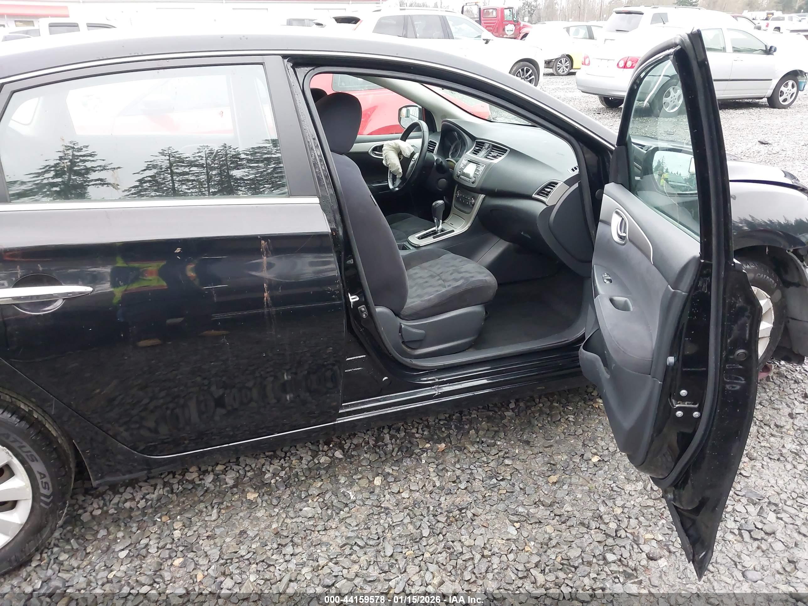 NISSAN SENTRA image 5