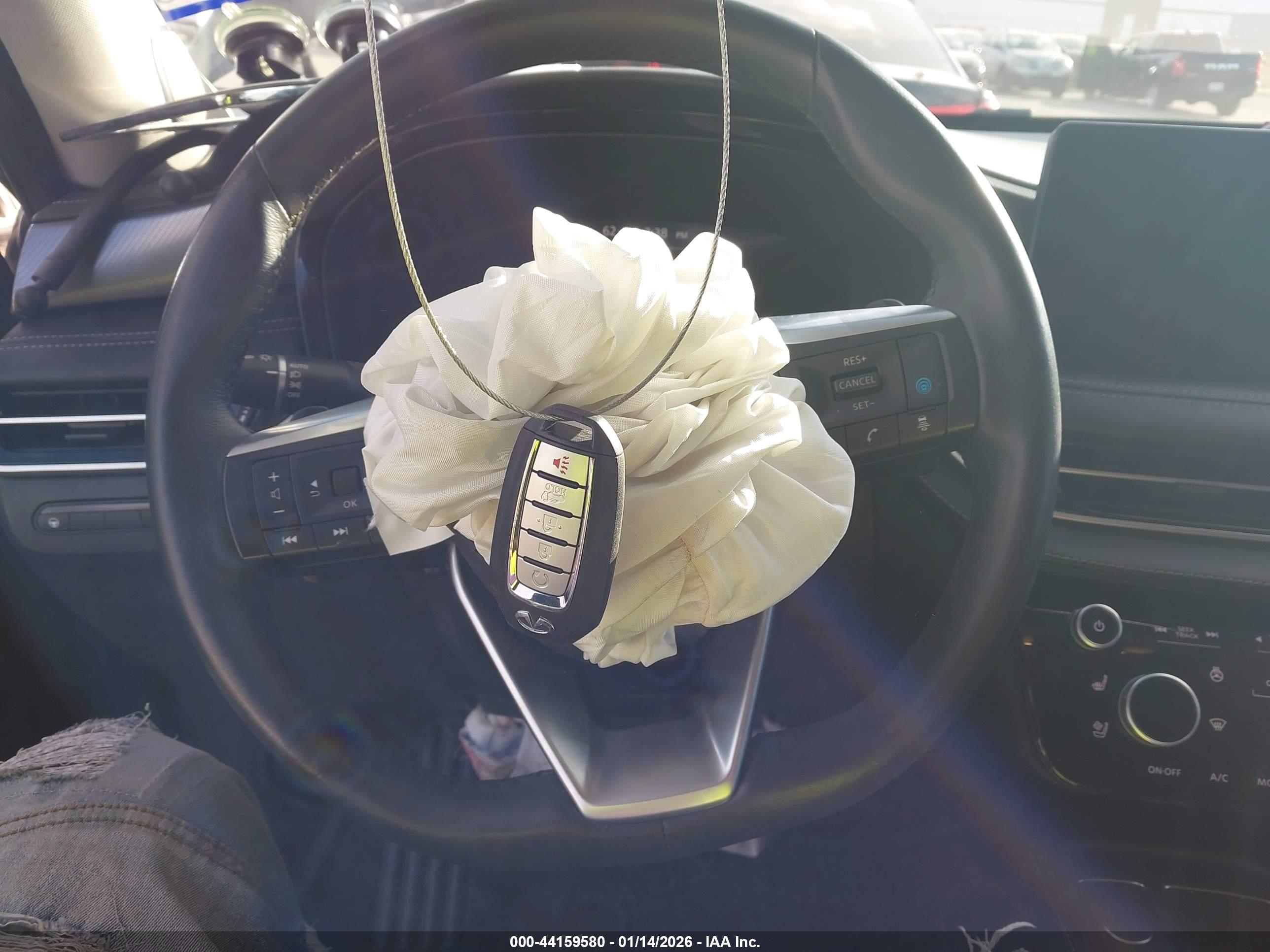 INFINITI QX60 image 11