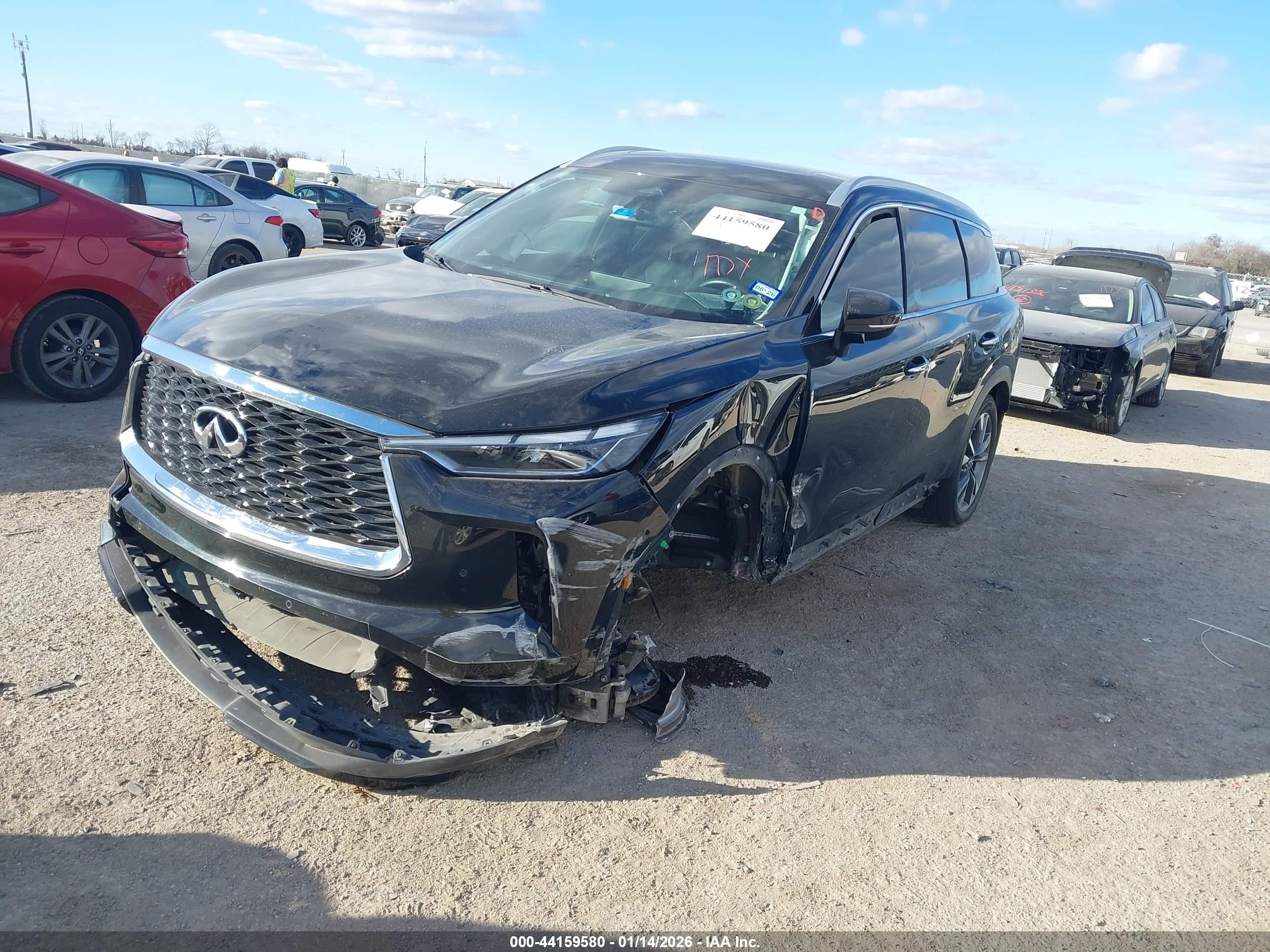INFINITI QX60 image 2