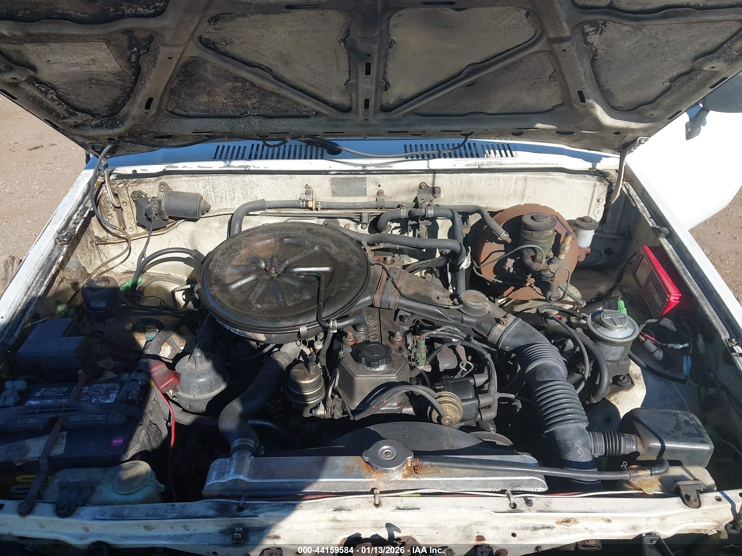 TOYOTA PICKUP image 10