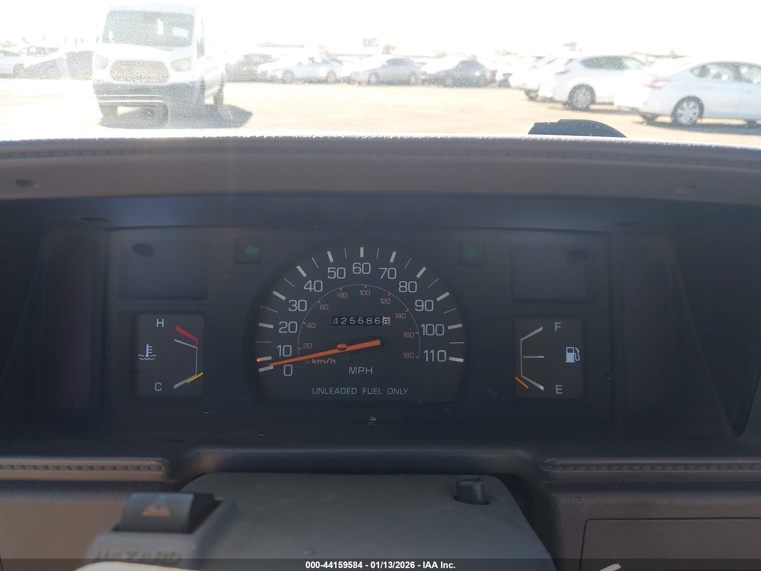 TOYOTA PICKUP image 7
