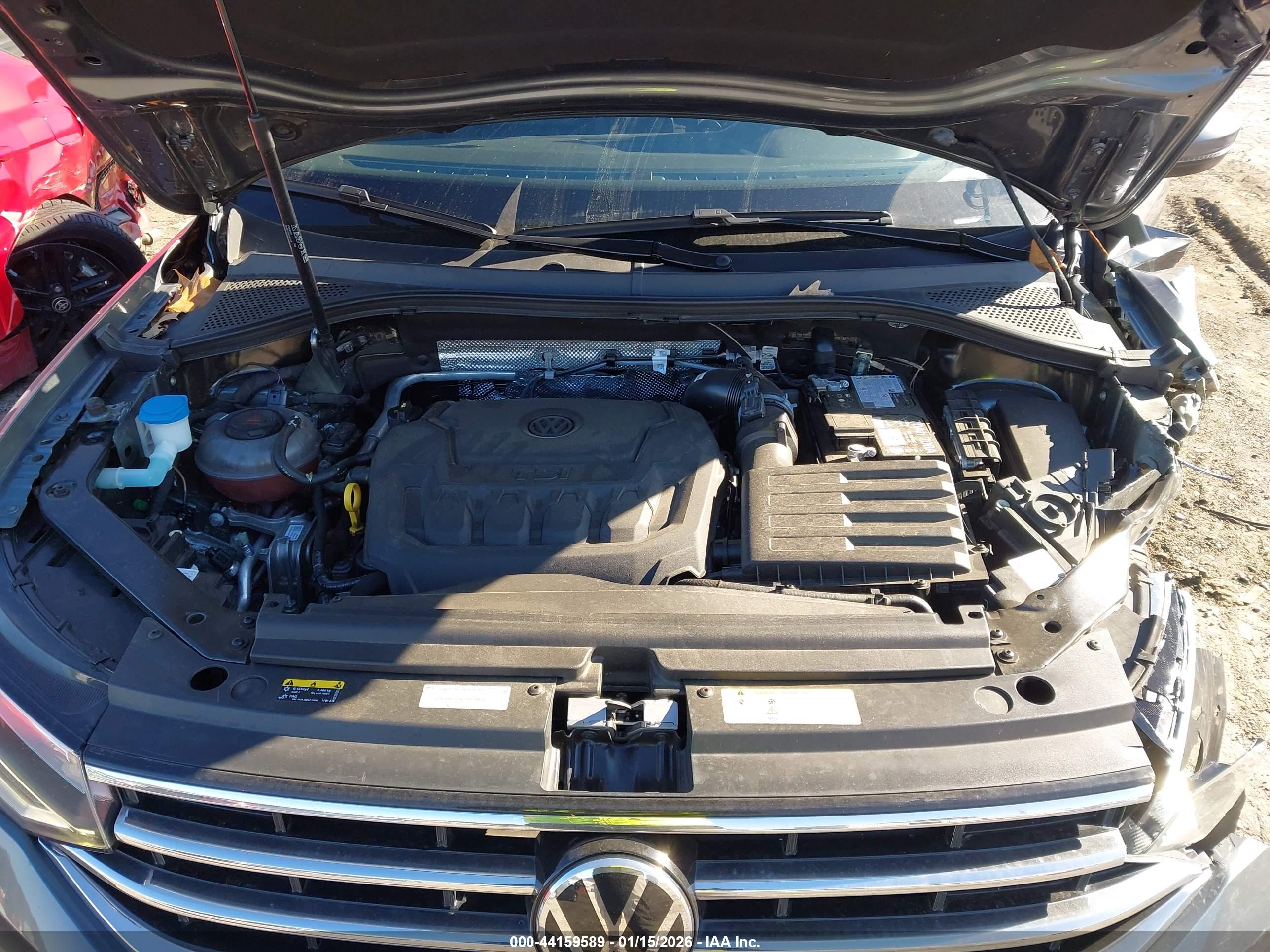 VOLKSWAGEN TIGUAN image 10
