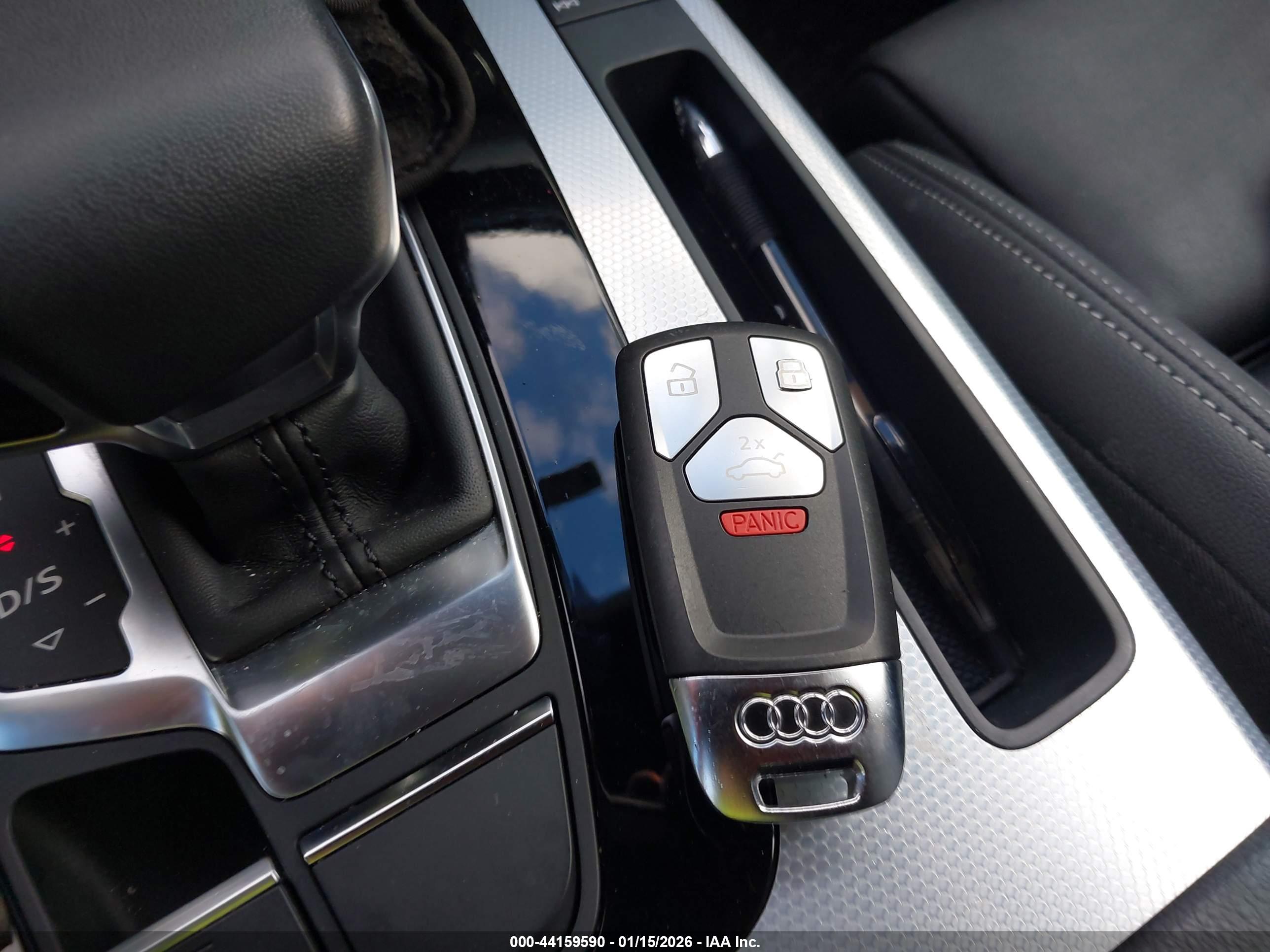 AUDI Q5 image 11