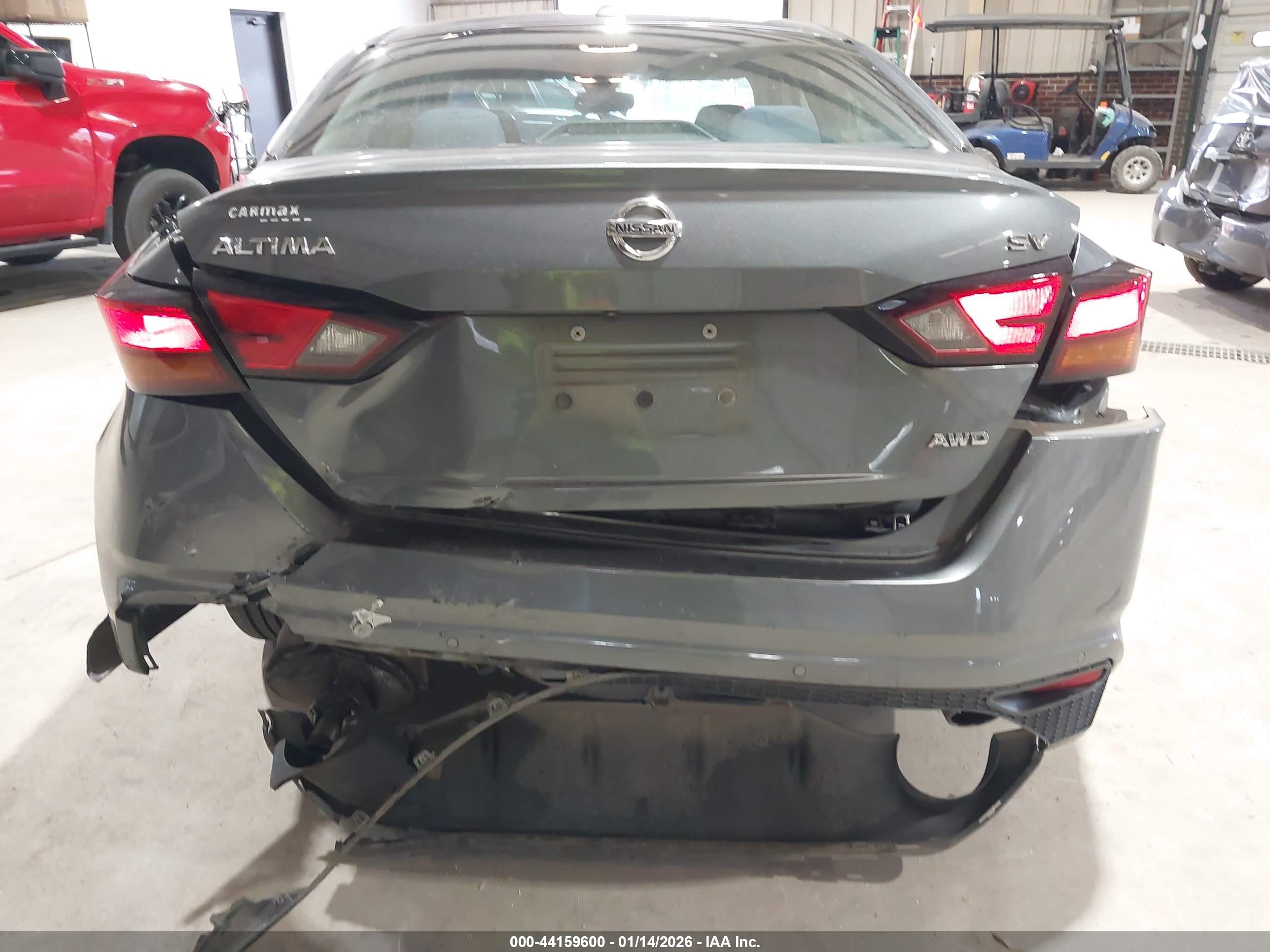 NISSAN ALTIMA image 6