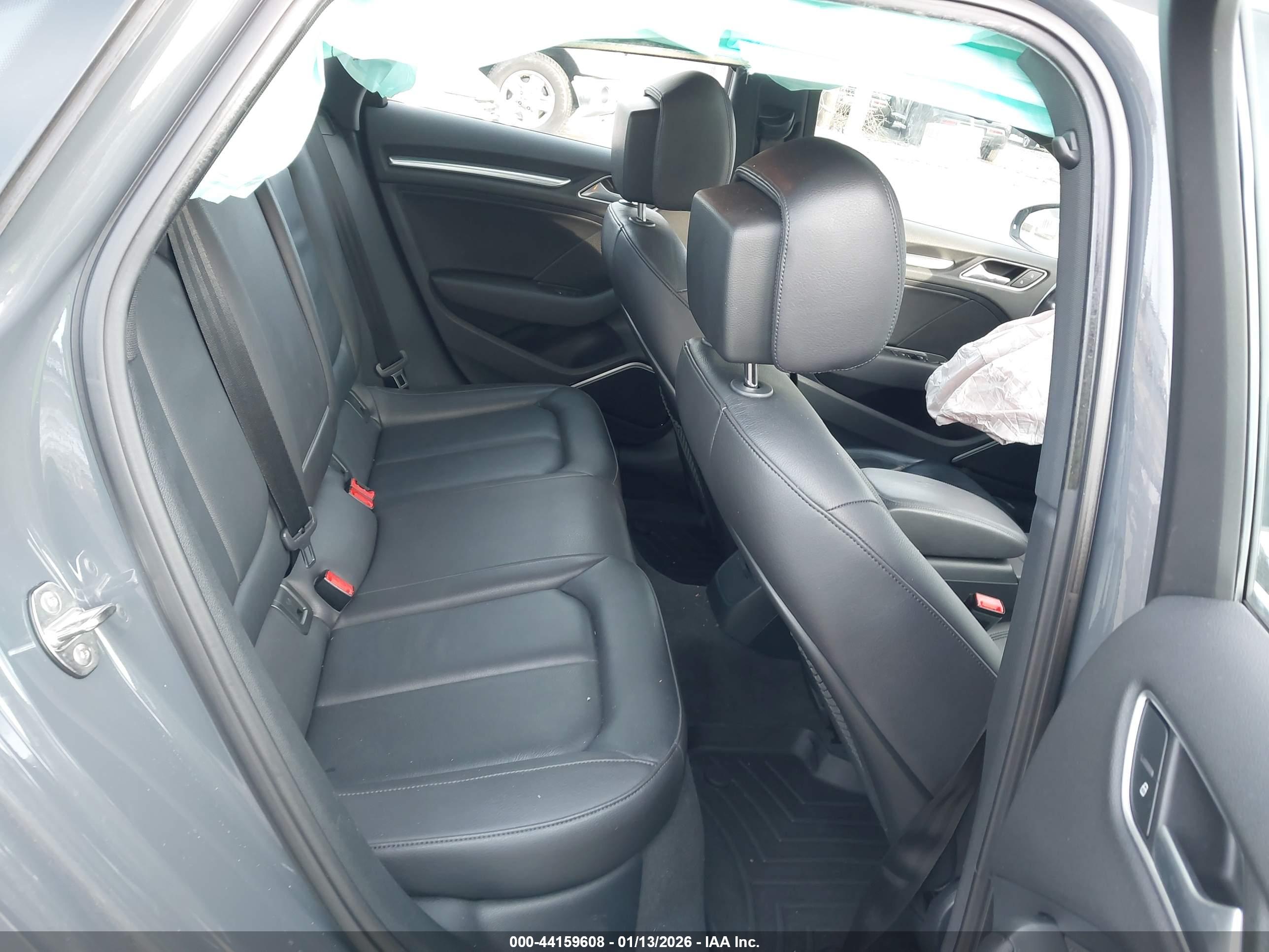 AUDI A3 image 8