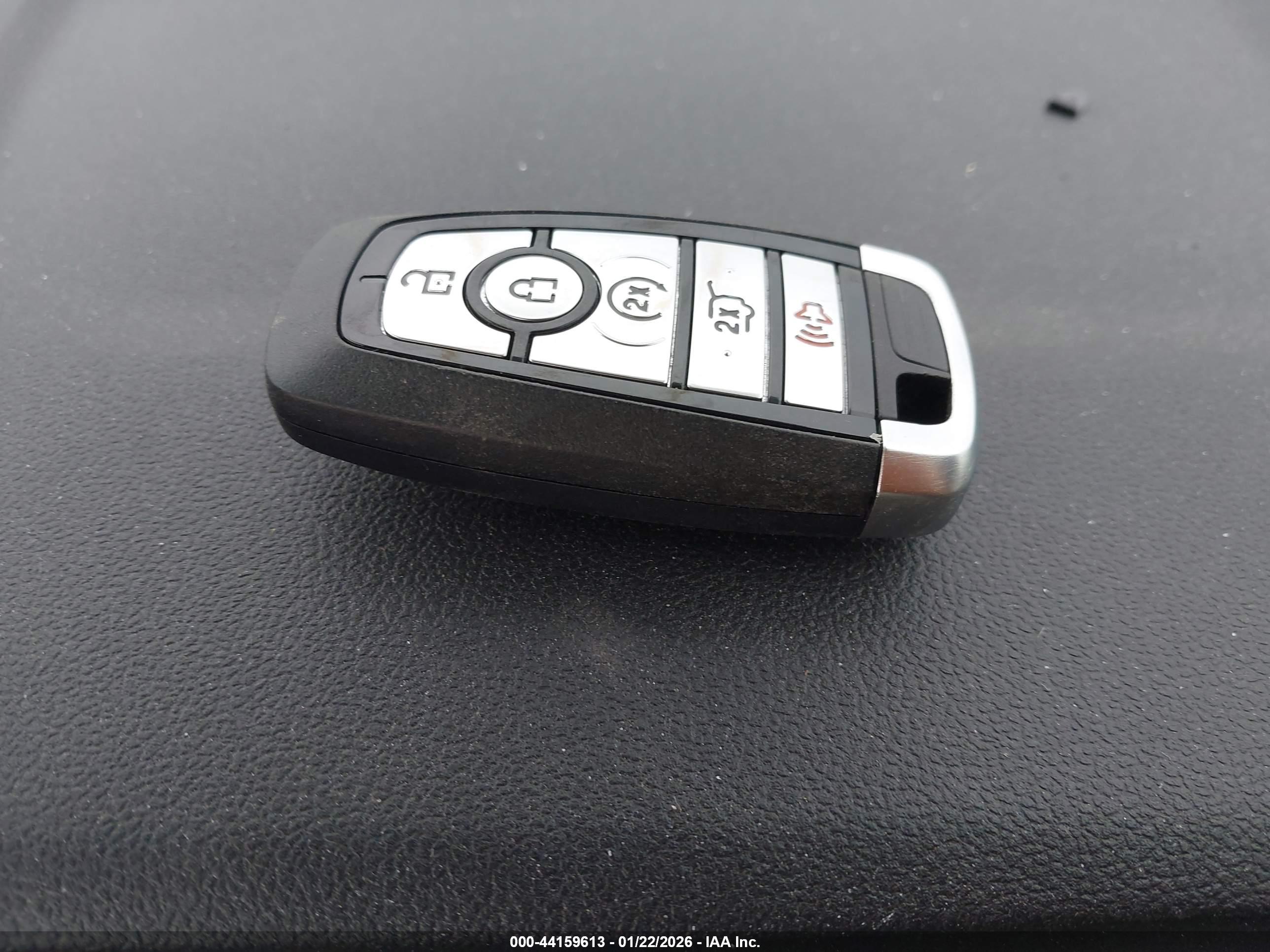 FORD ESCAPE image 11