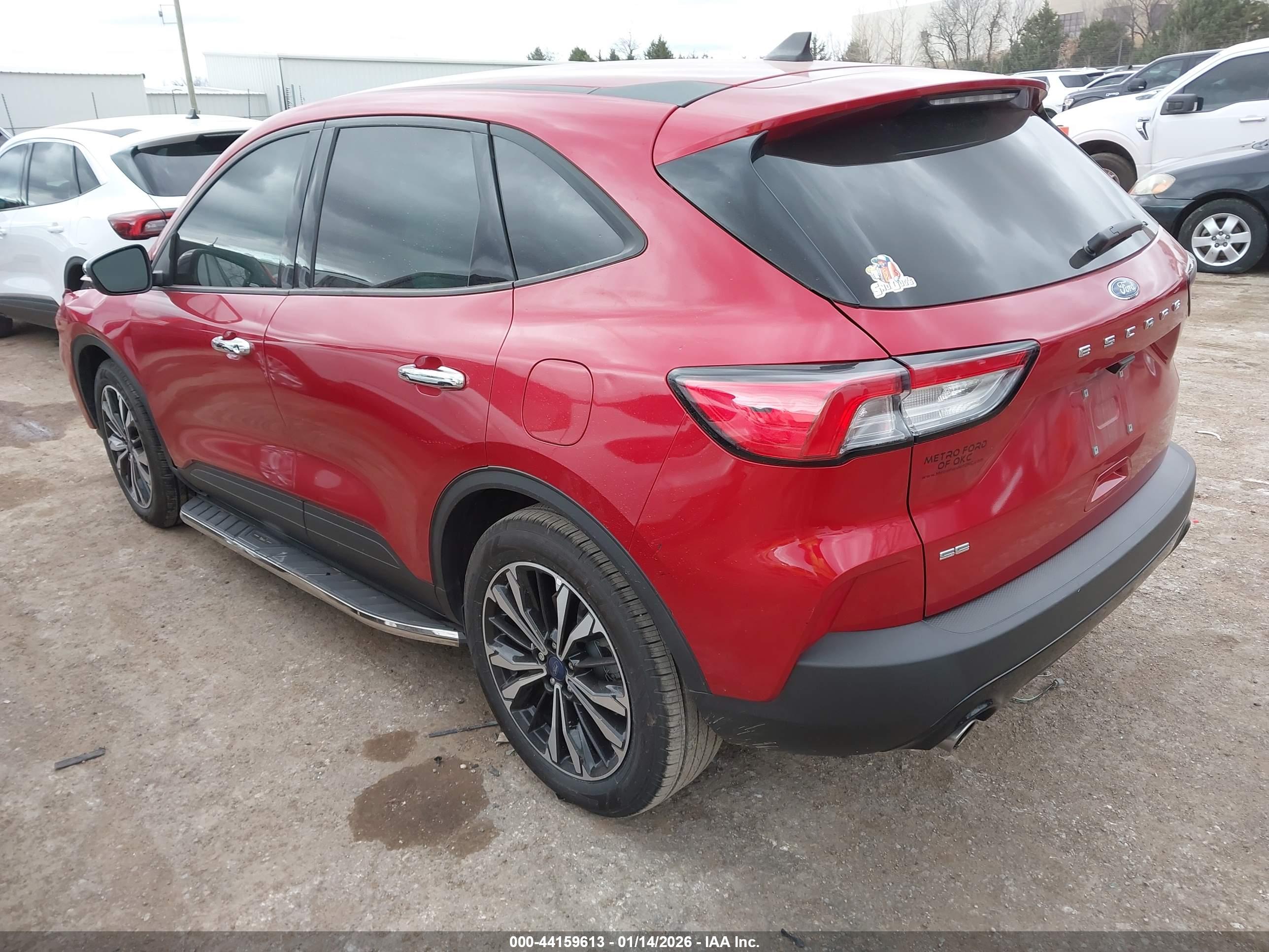 FORD ESCAPE image 3