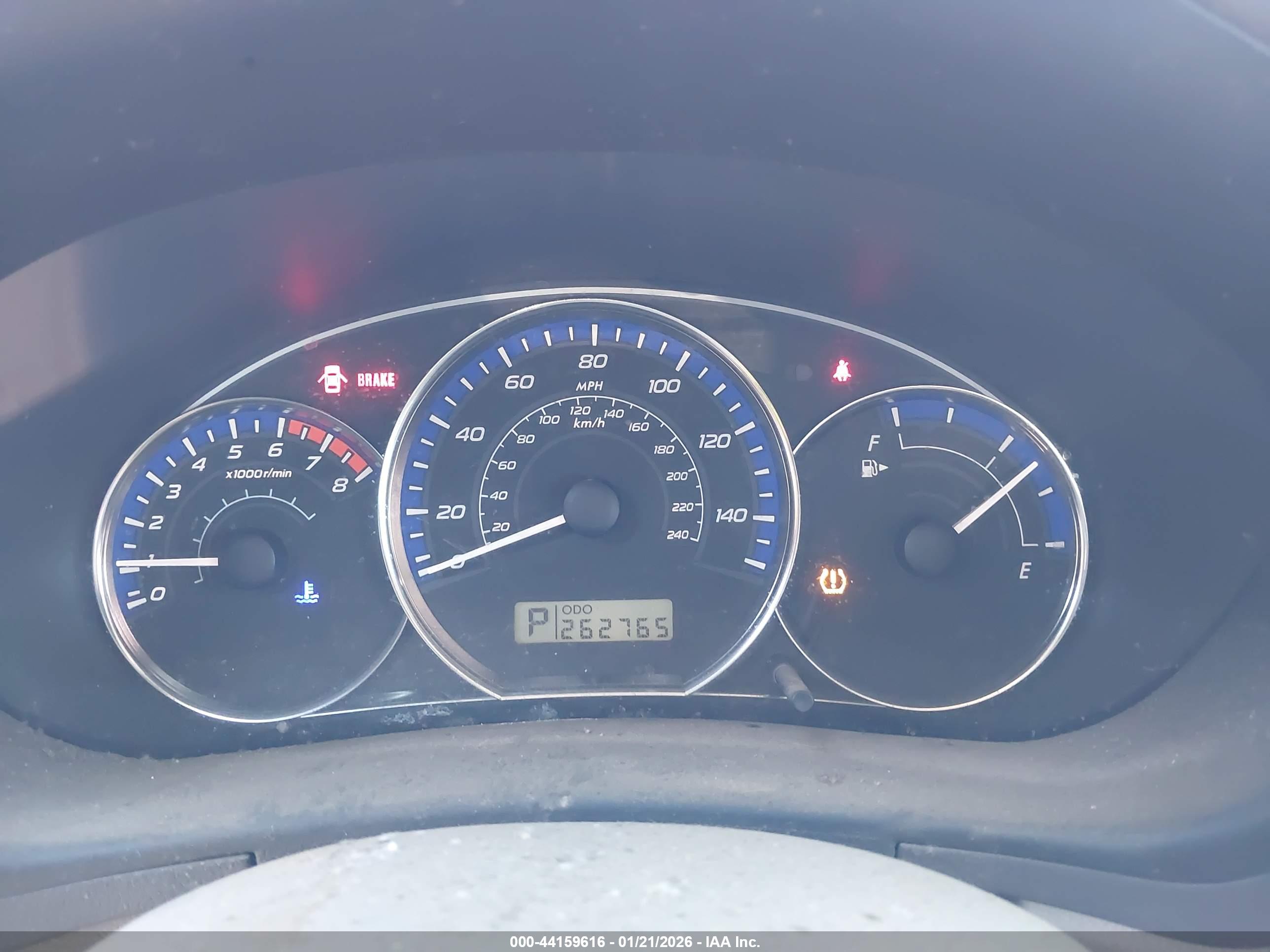 SUBARU FORESTER image 7