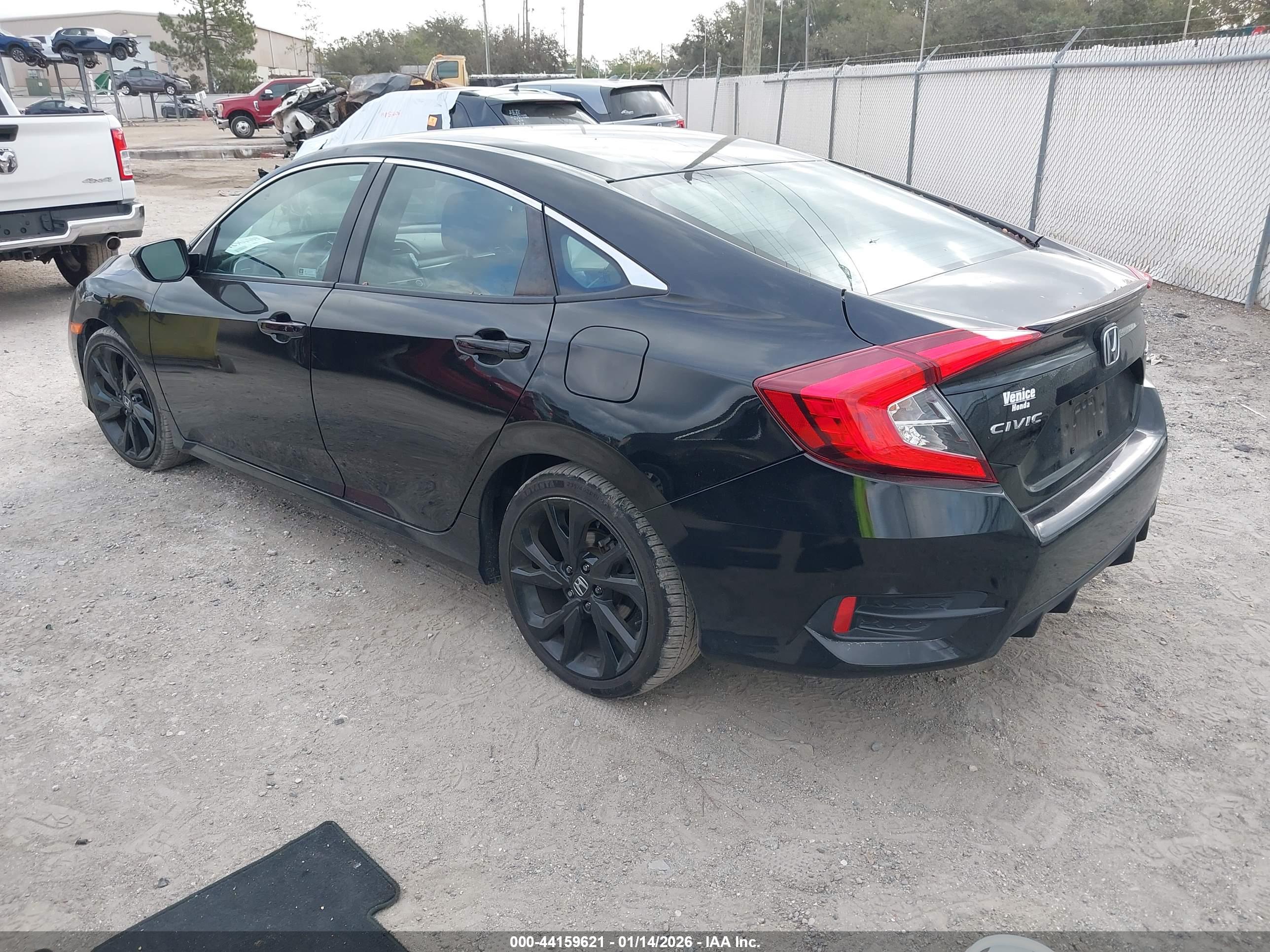 HONDA CIVIC image 3