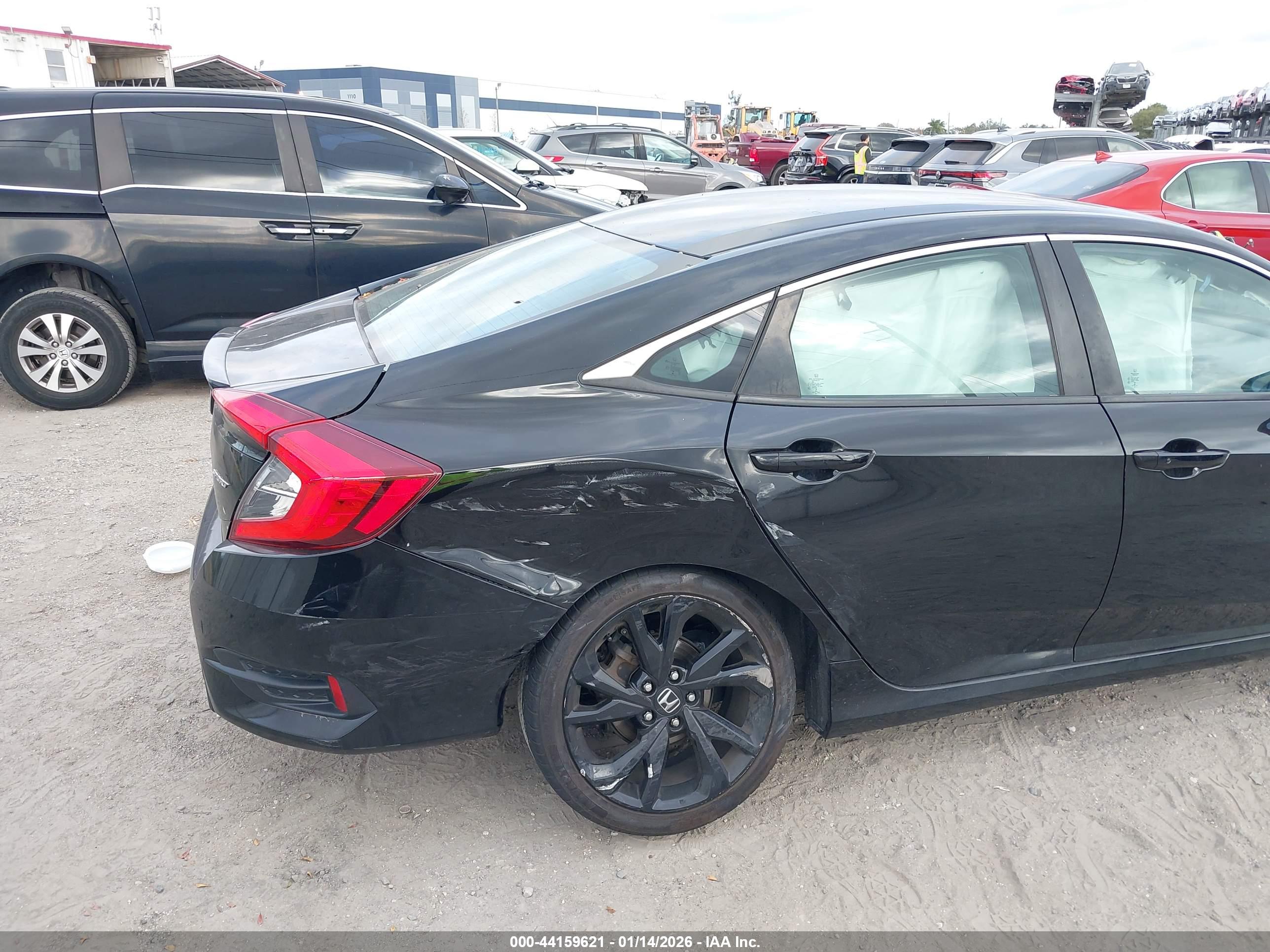 HONDA CIVIC image 6