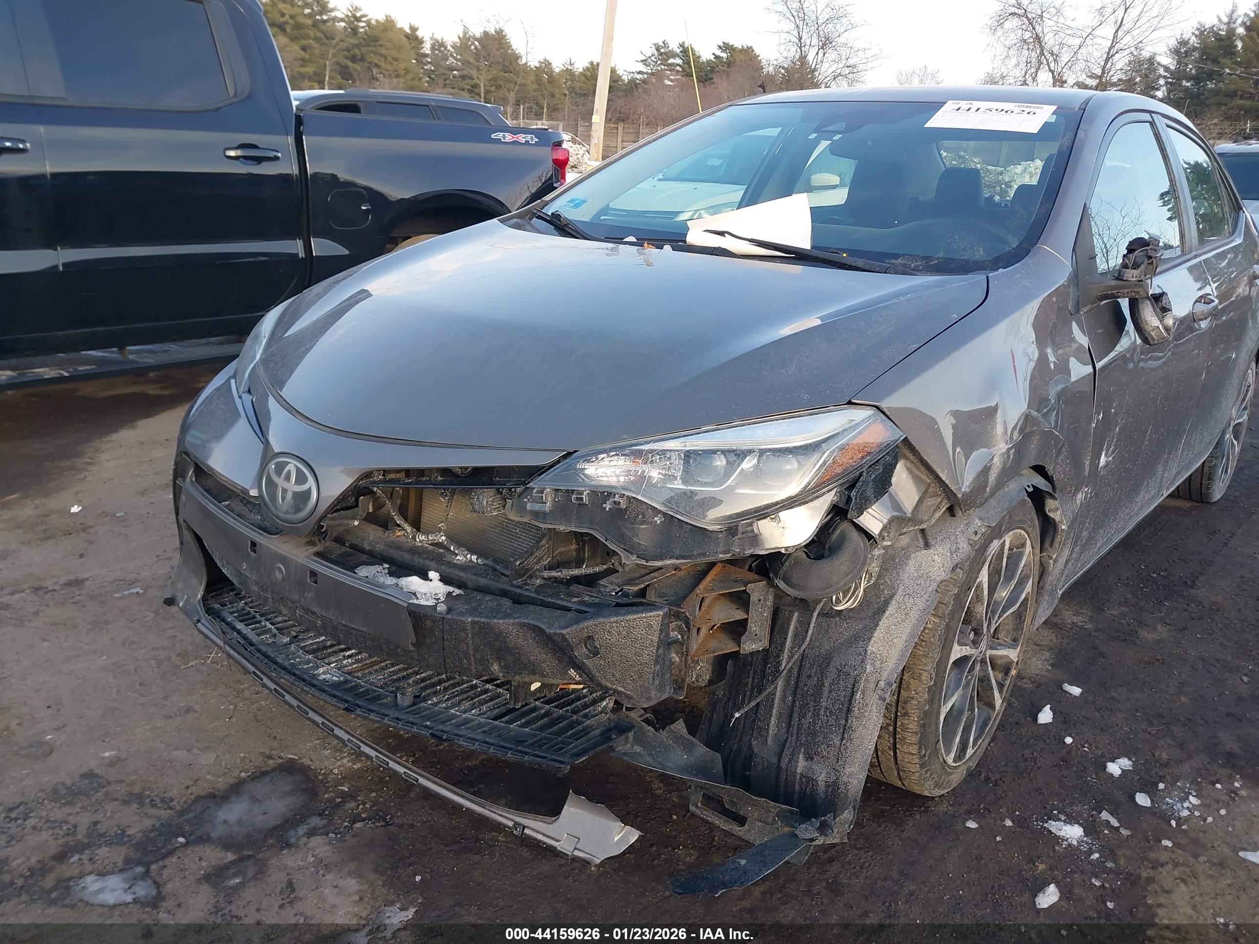 TOYOTA COROLLA image 6