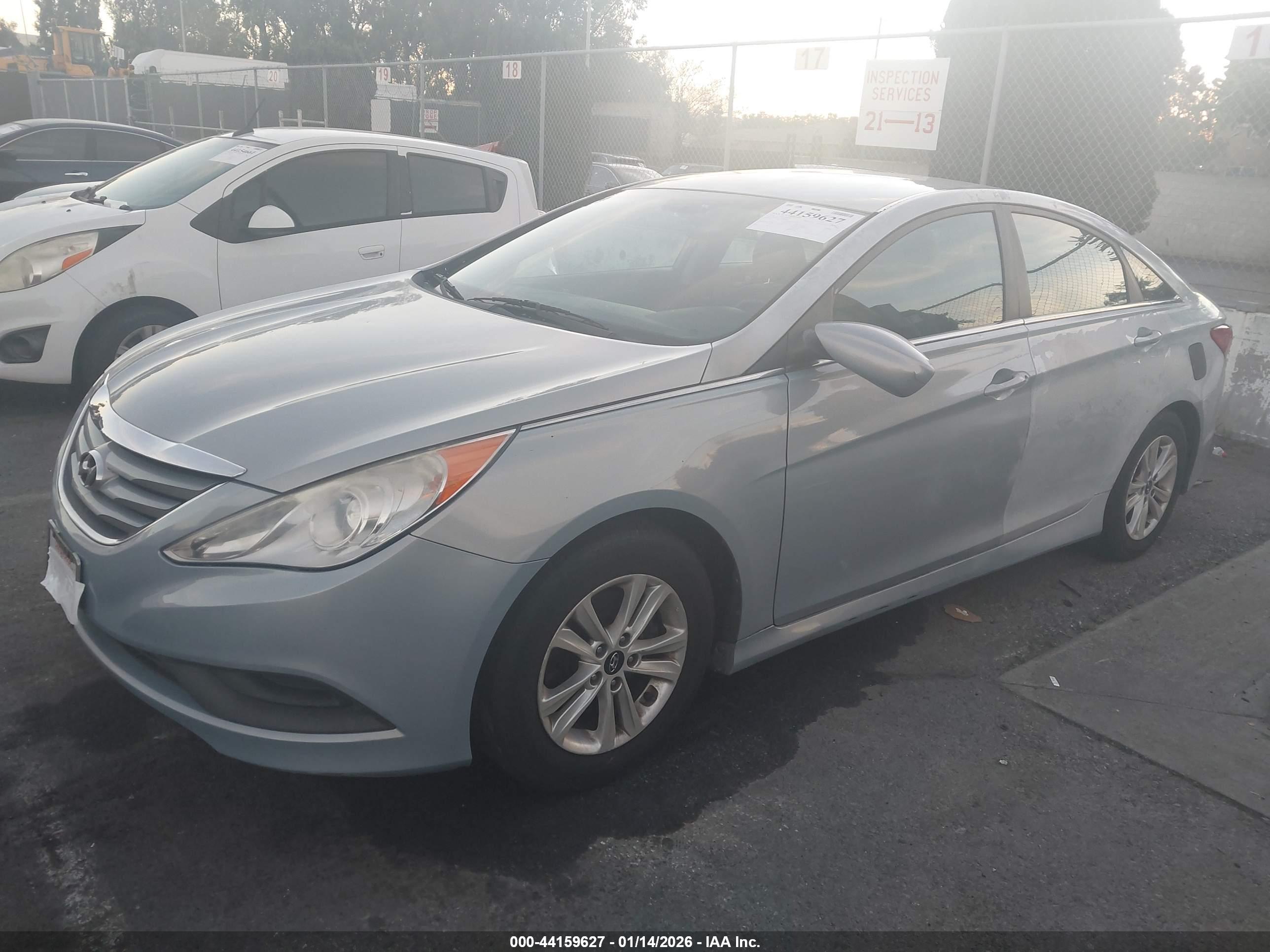 HYUNDAI SONATA image 2