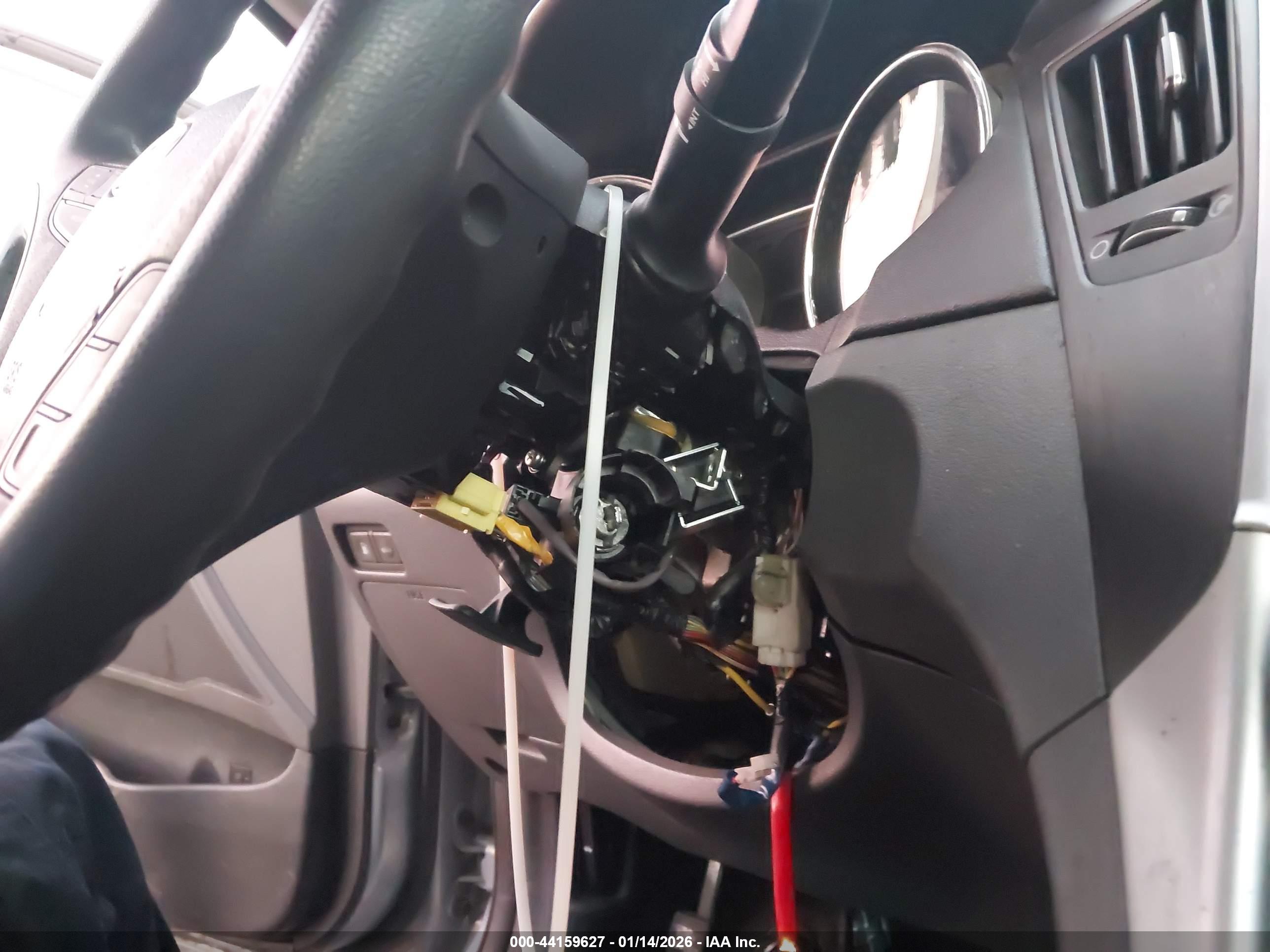 HYUNDAI SONATA image 6