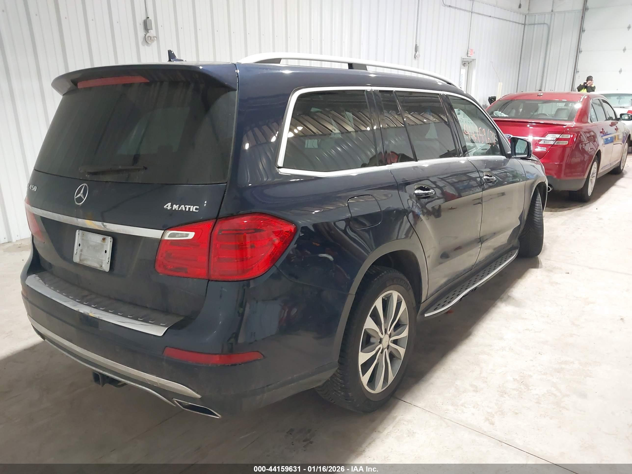 MERCEDES-BENZ GL image 4
