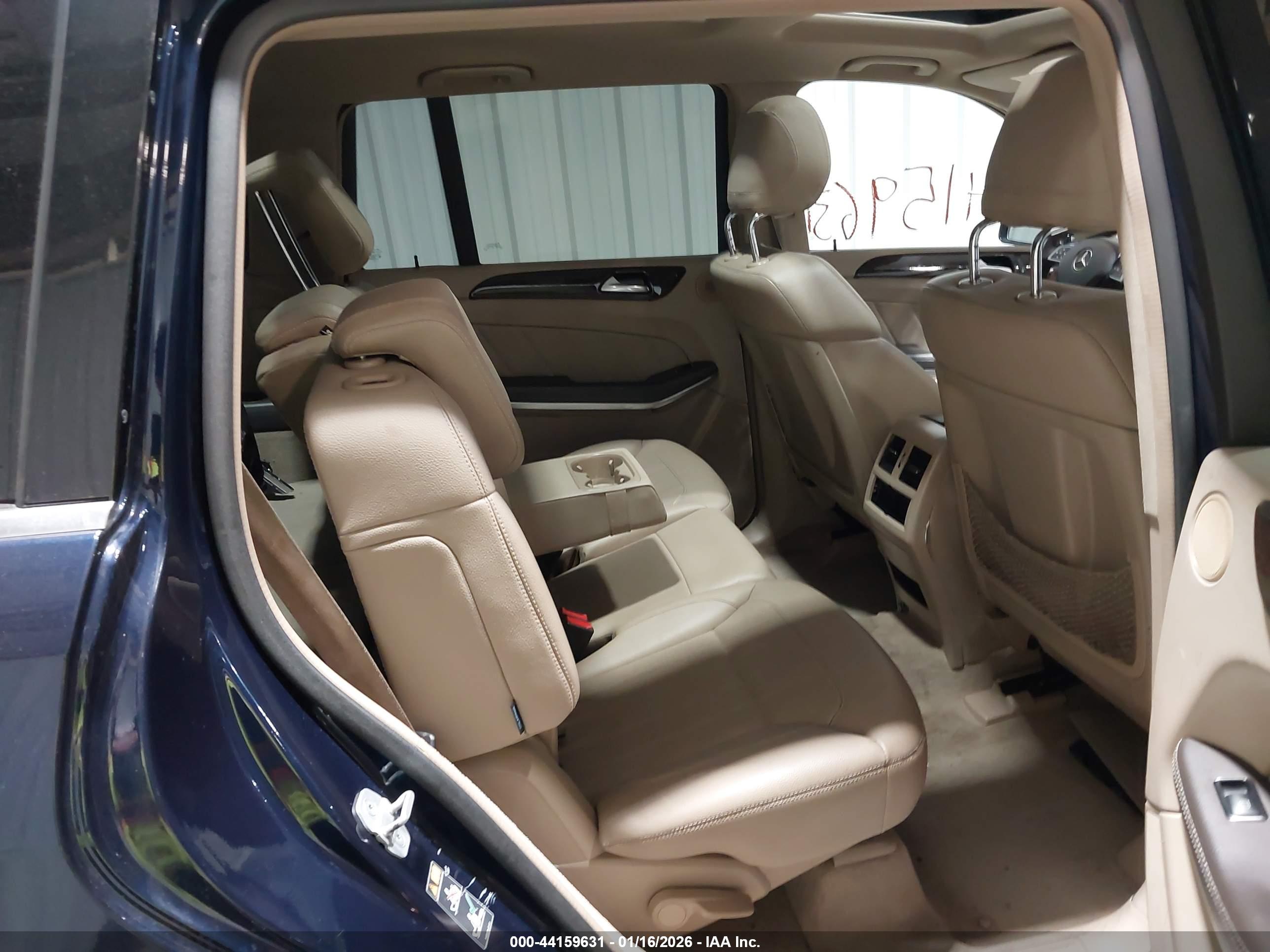 MERCEDES-BENZ GL image 8