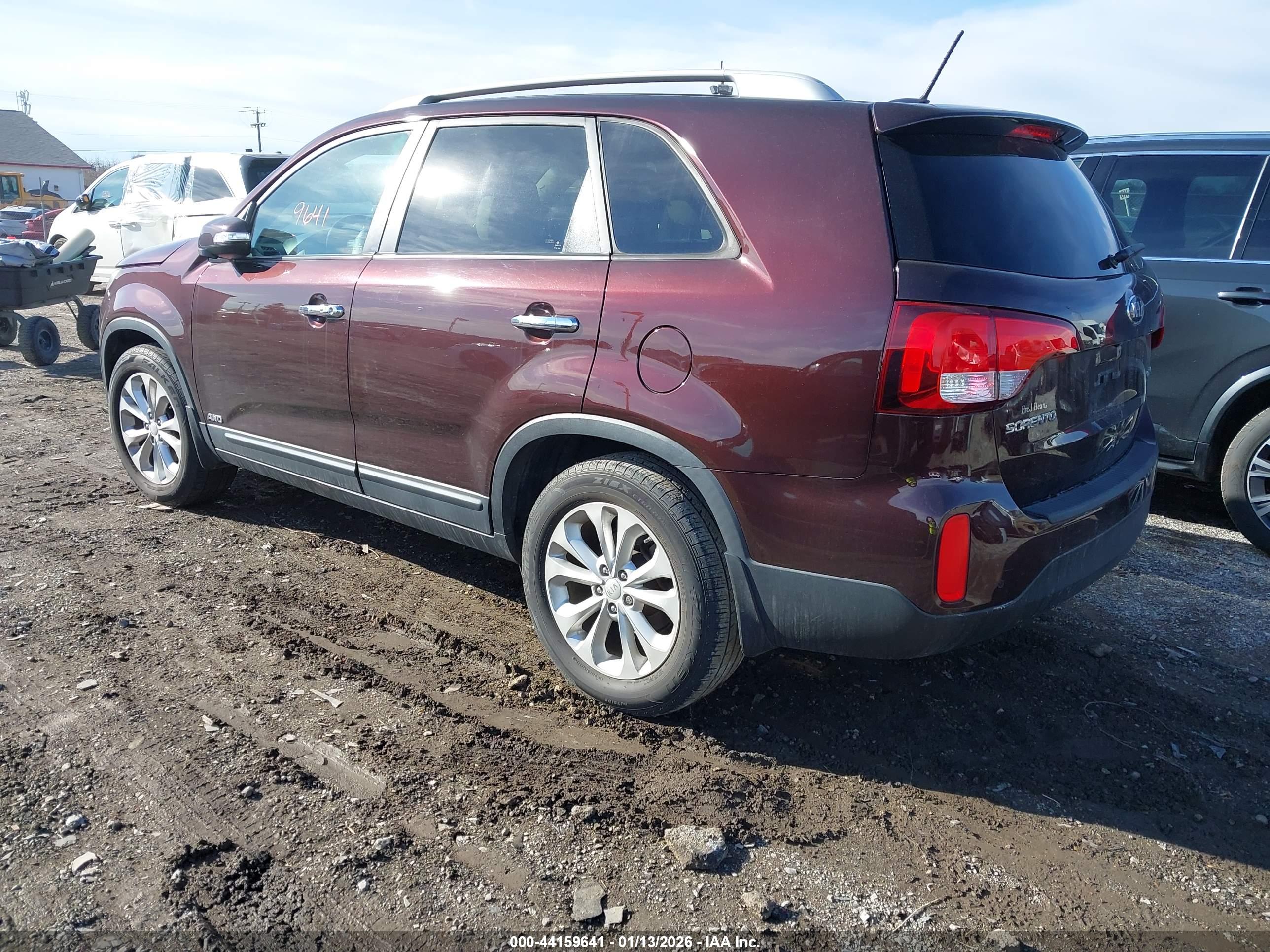 KIA SORENTO image 3