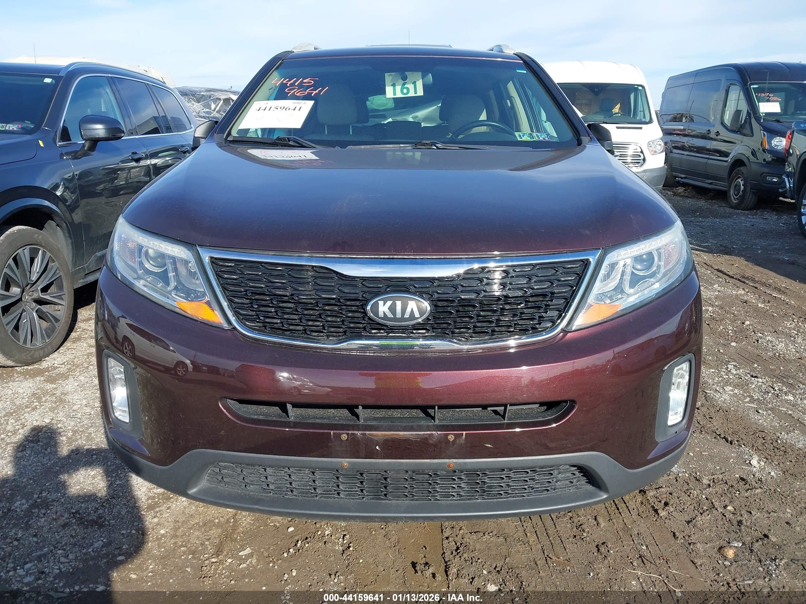 KIA SORENTO image 6