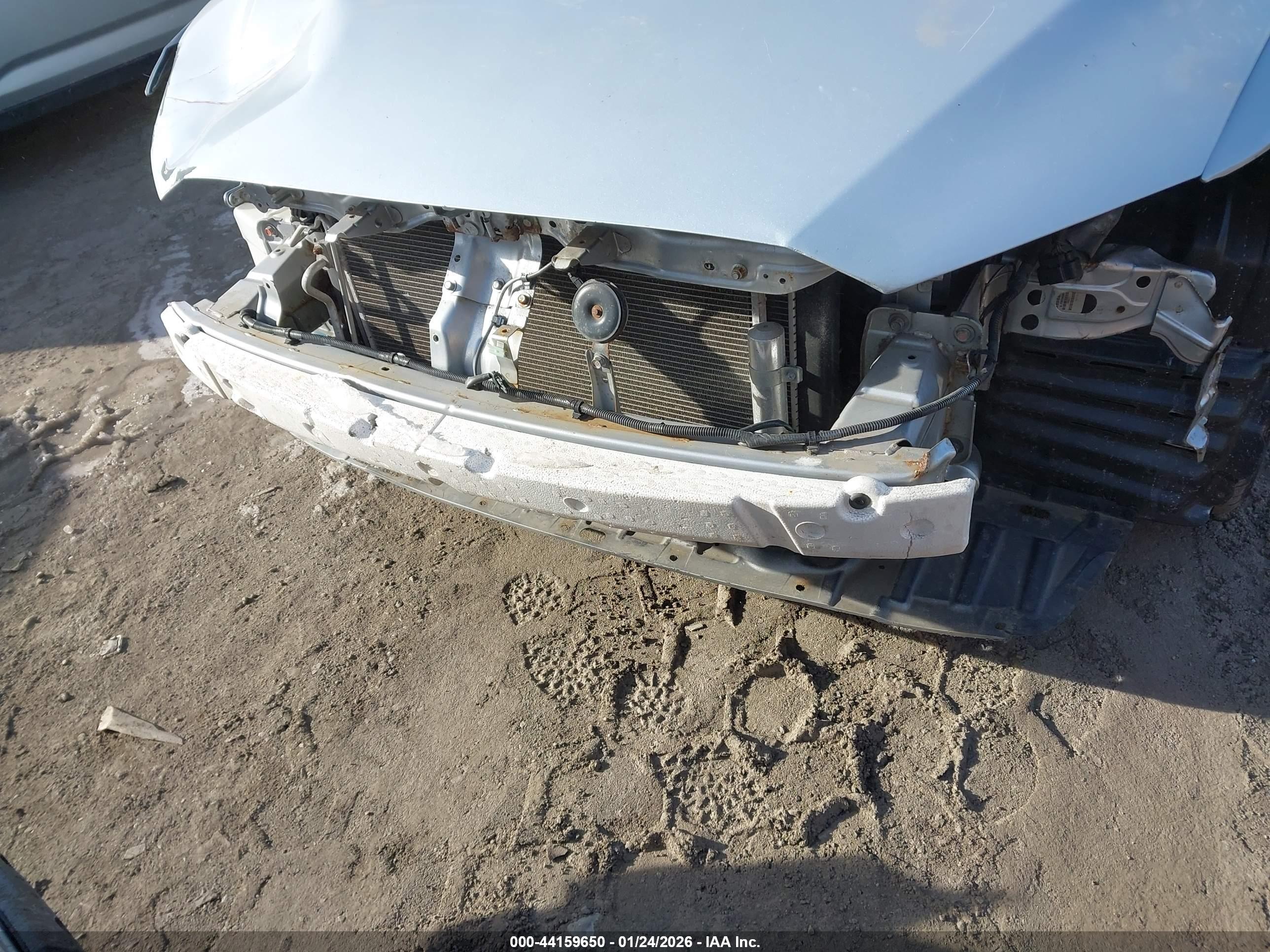 MITSUBISHI LANCER image 6