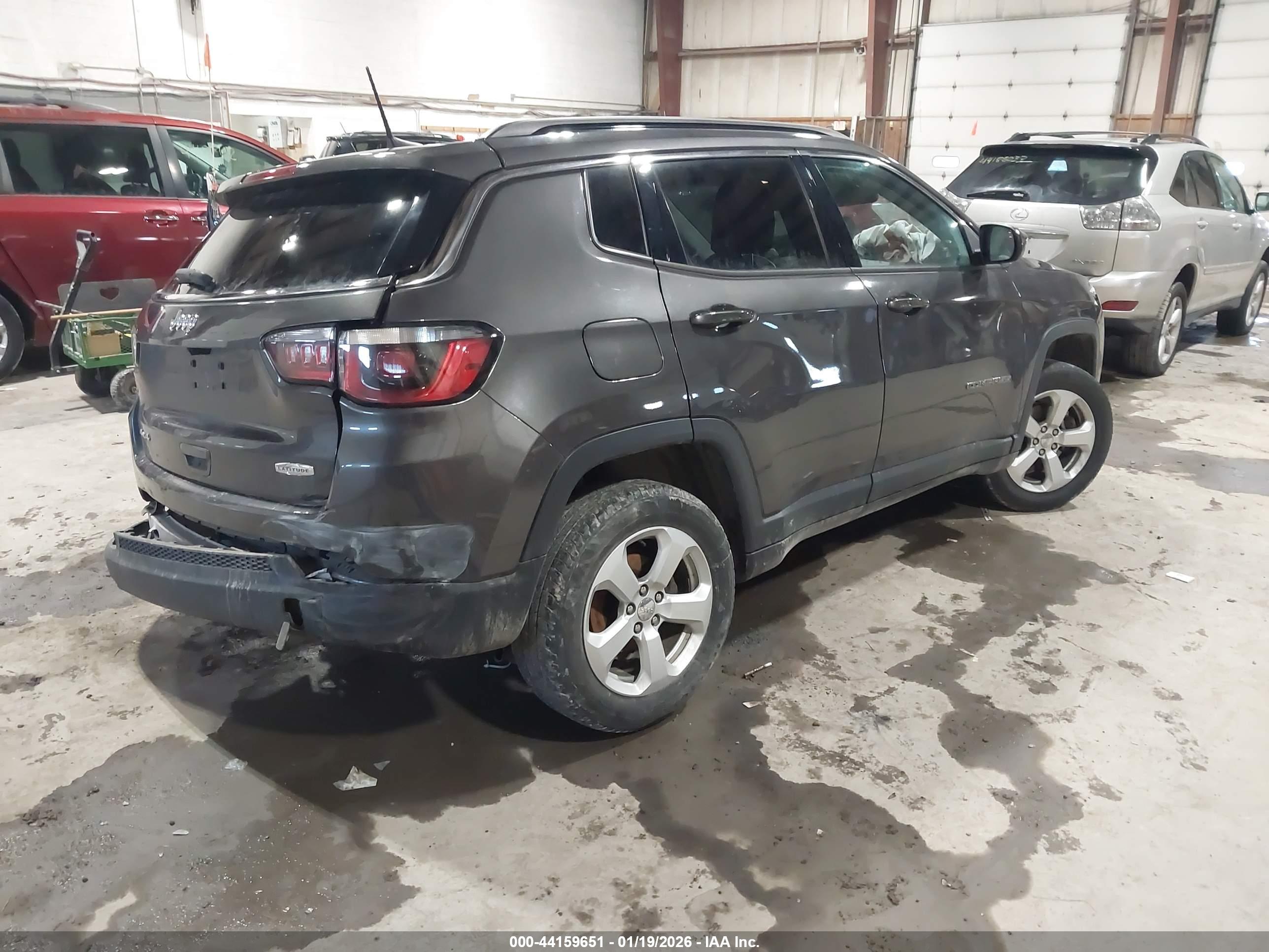 JEEP COMPASS image 4
