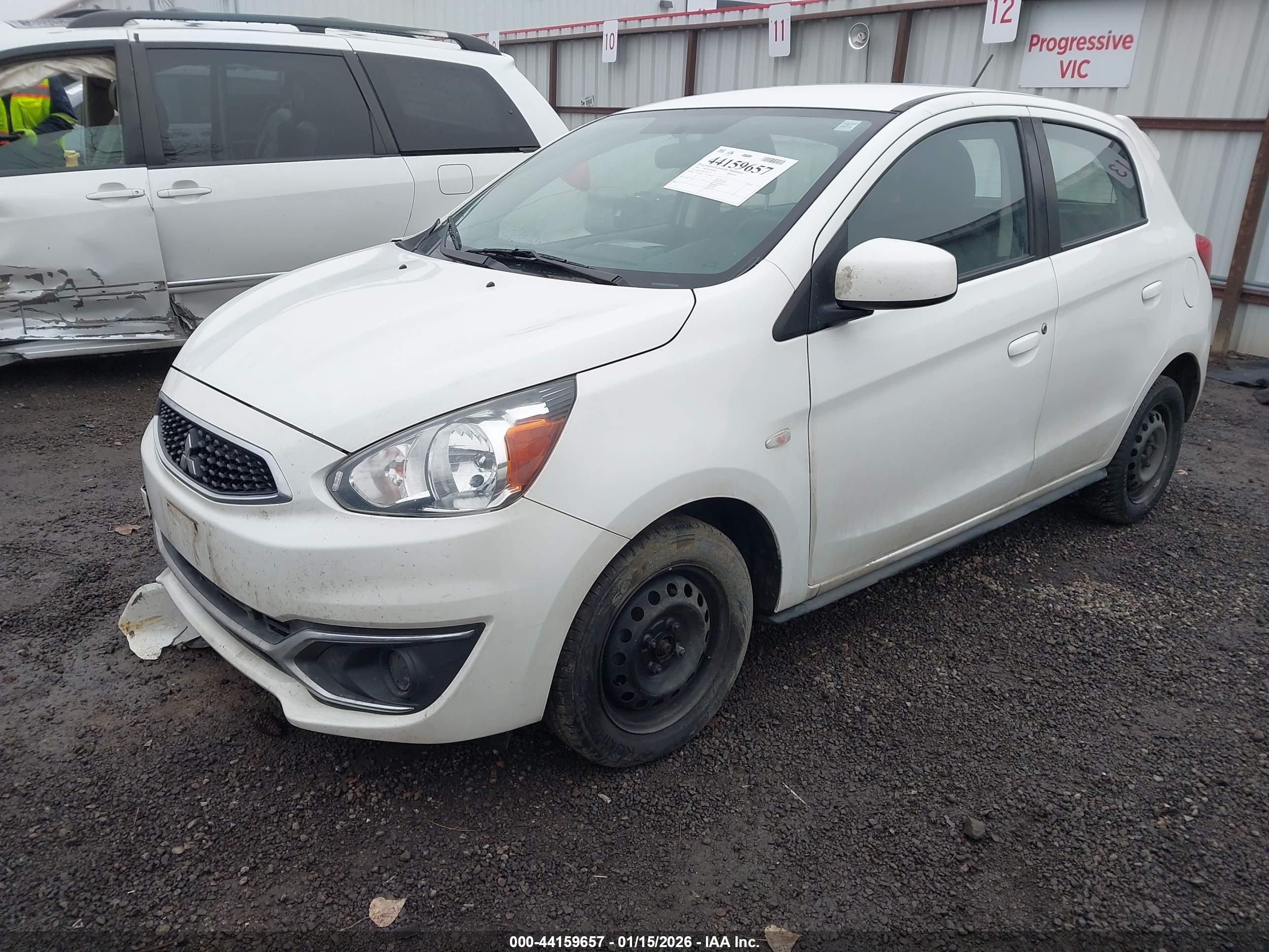 MITSUBISHI MIRAGE image 2