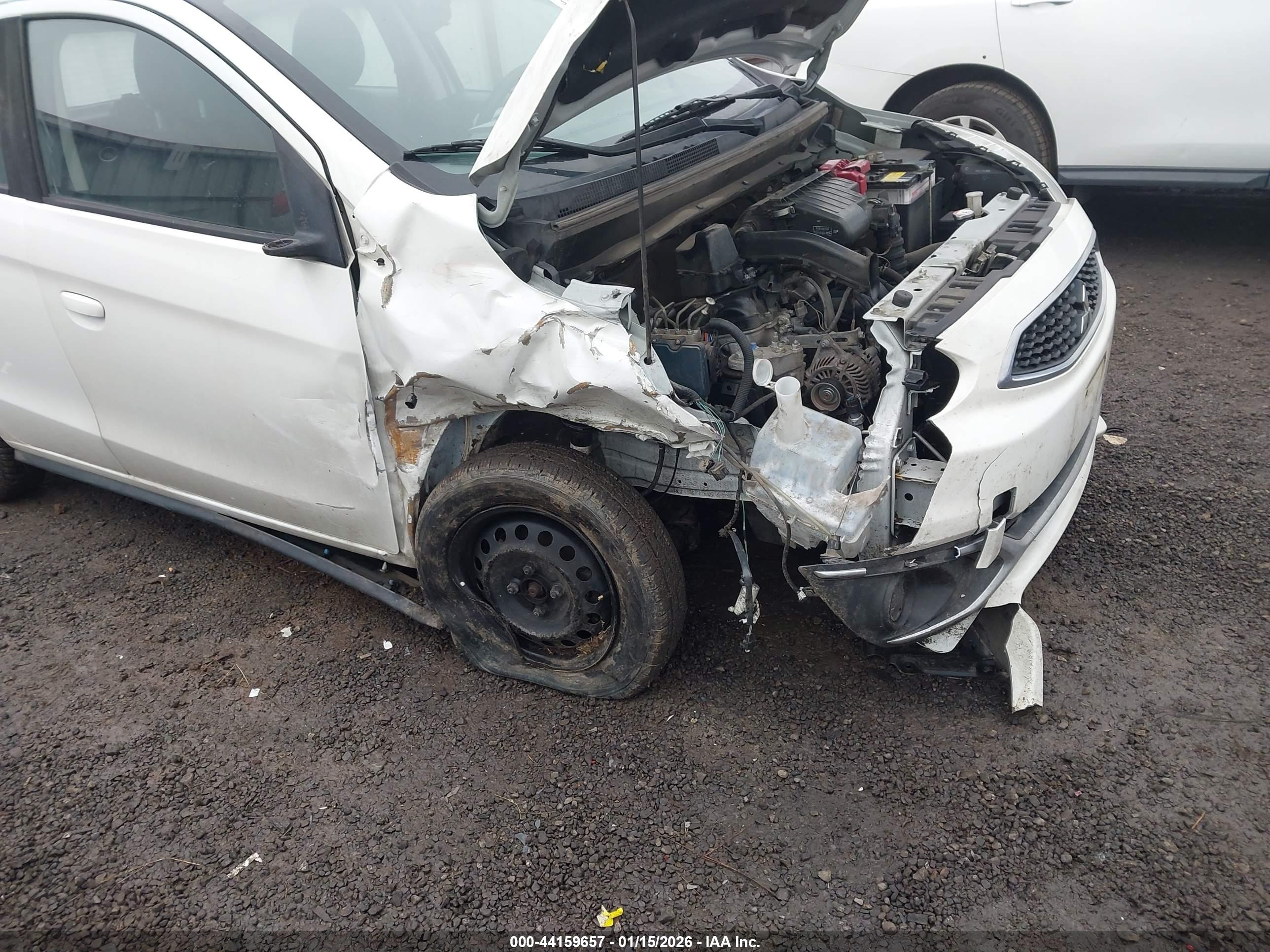 MITSUBISHI MIRAGE image 6