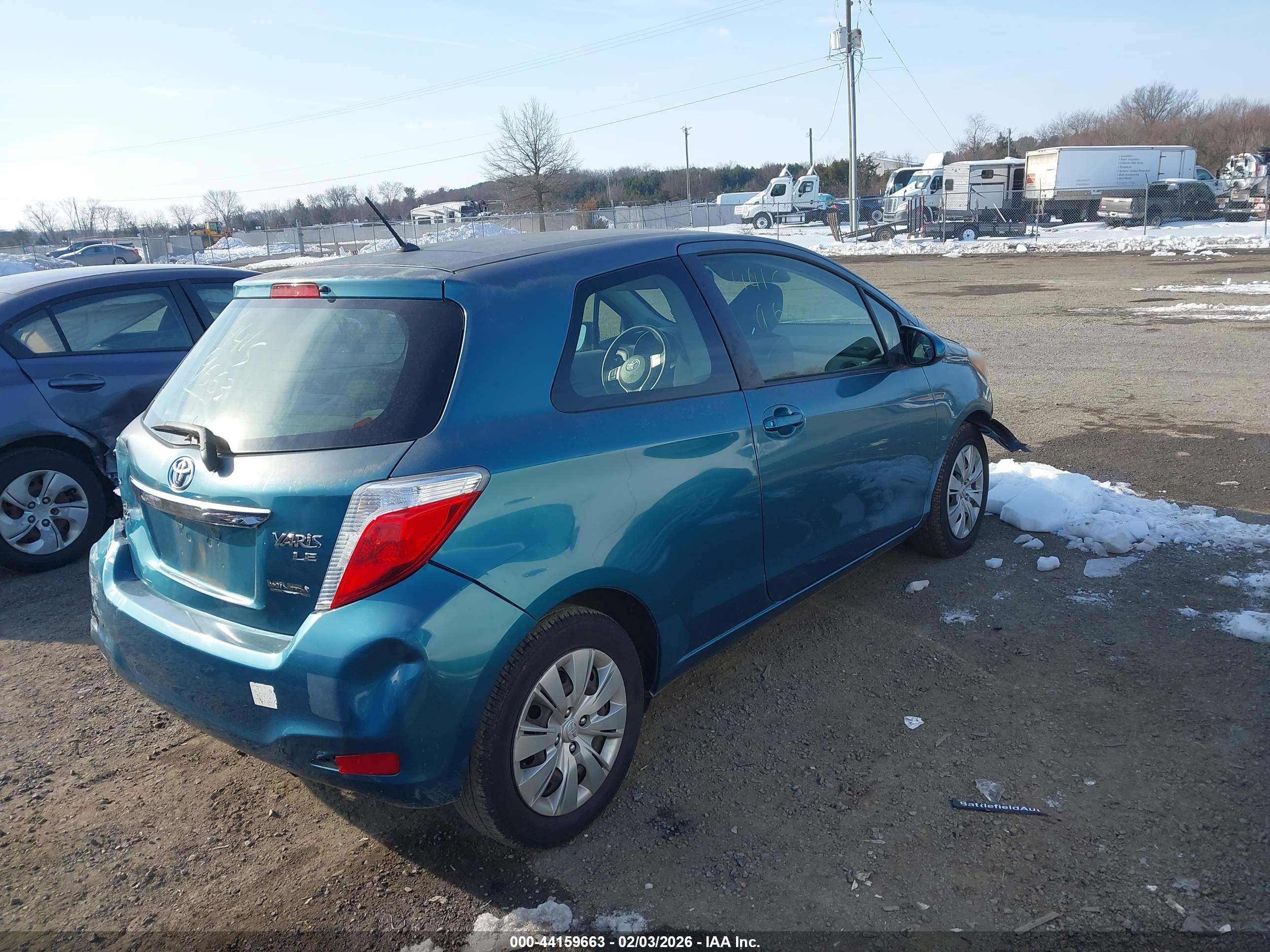 TOYOTA YARIS image 4