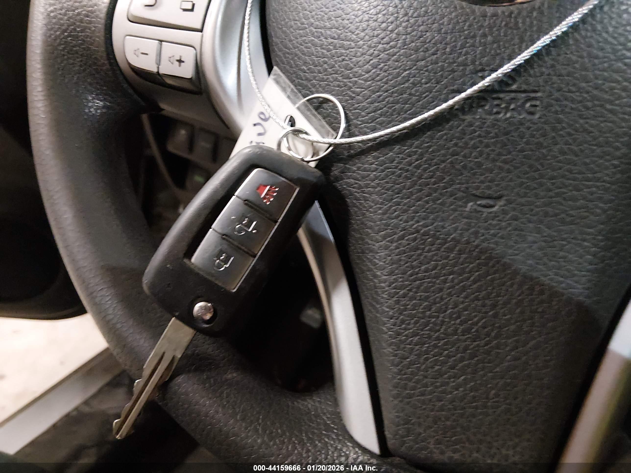 NISSAN ROGUE image 11