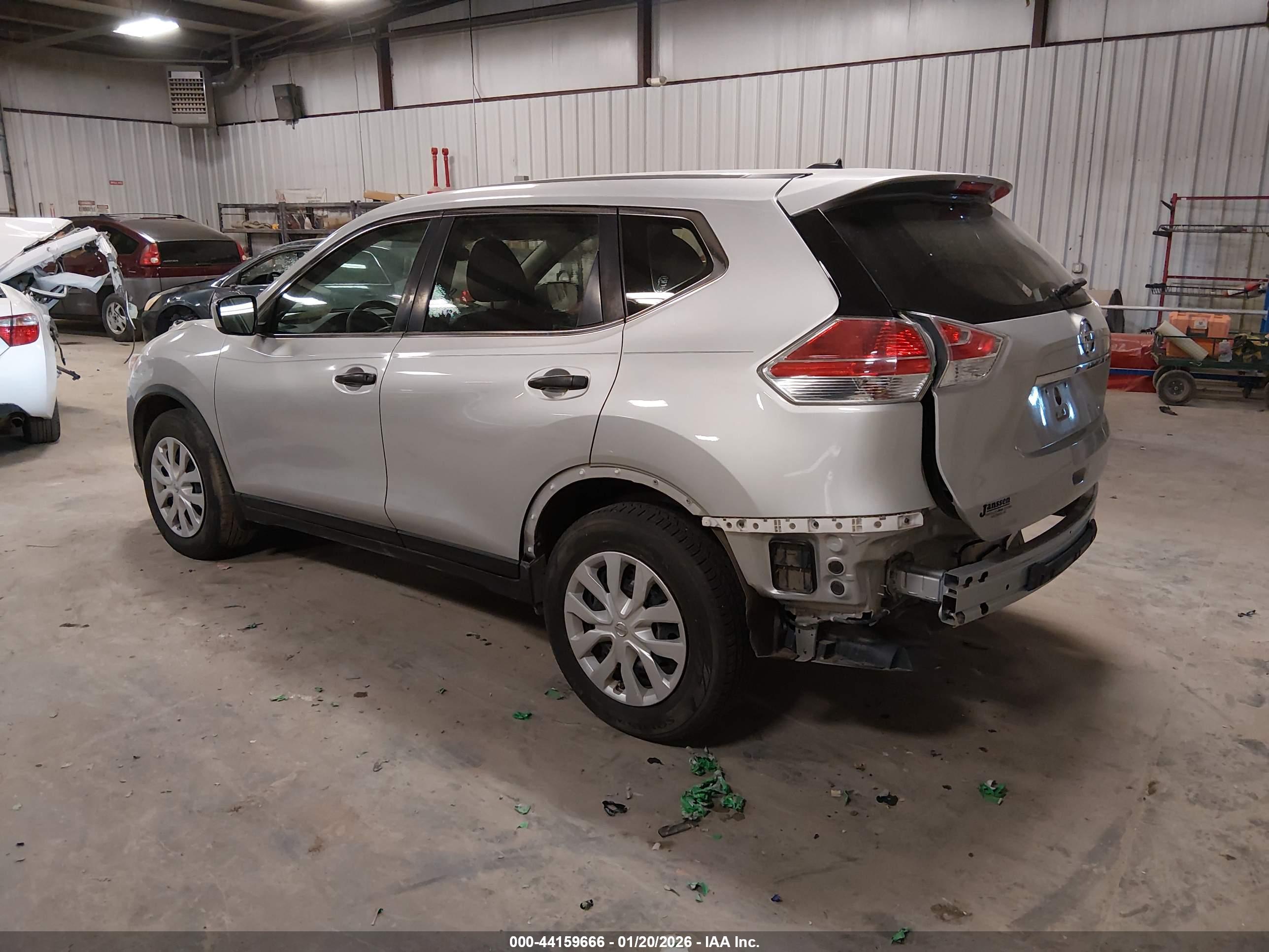 NISSAN ROGUE image 3