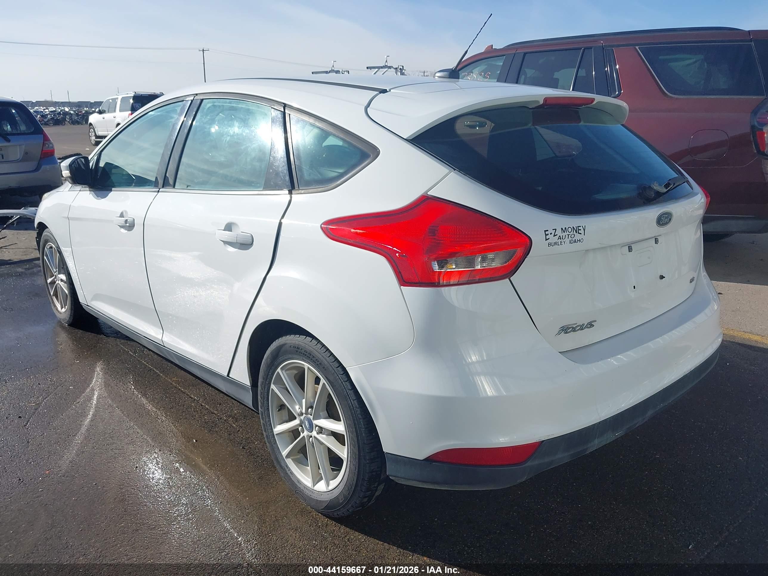 FORD FOCUS image 3