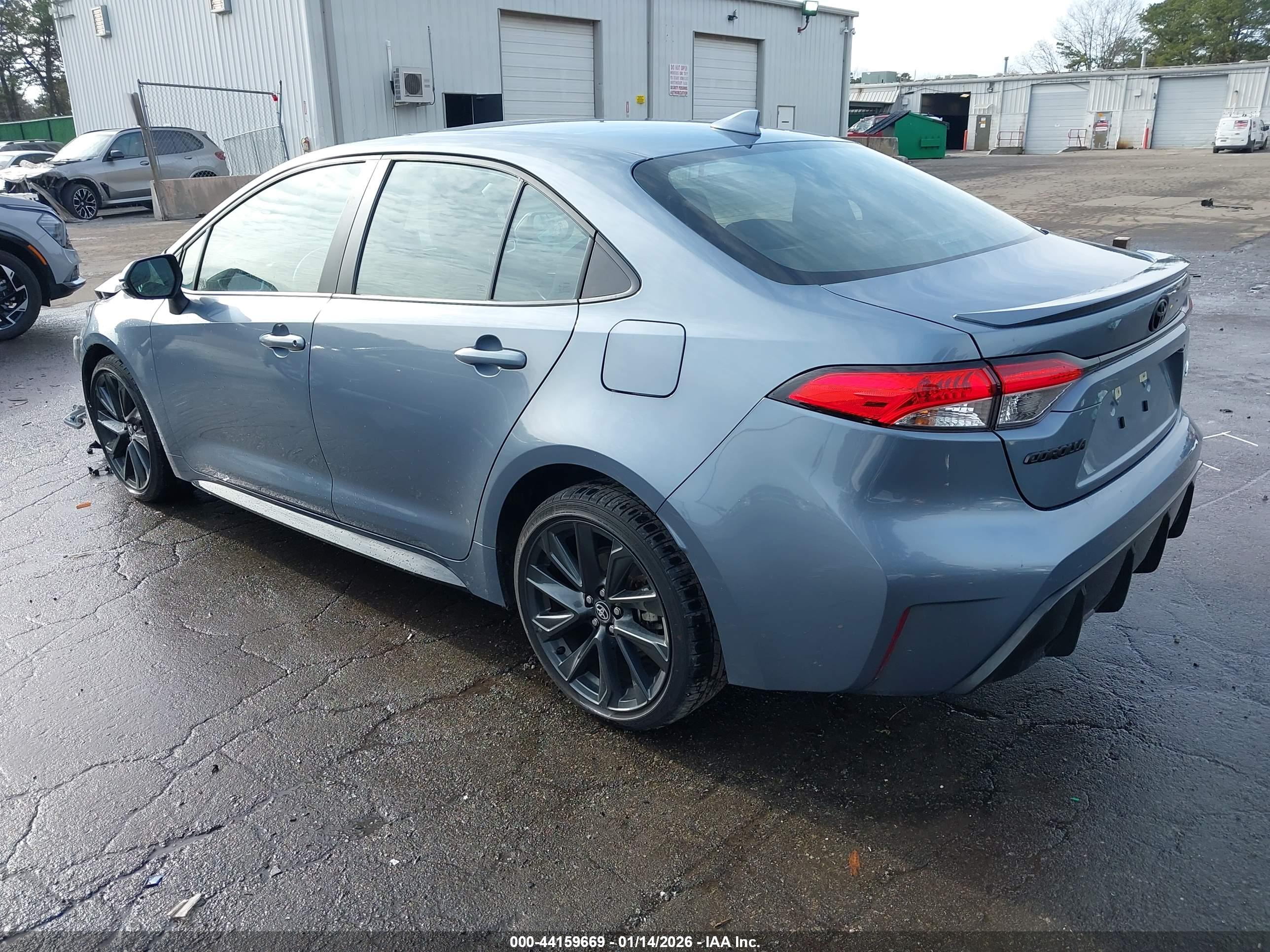 TOYOTA COROLLA image 3