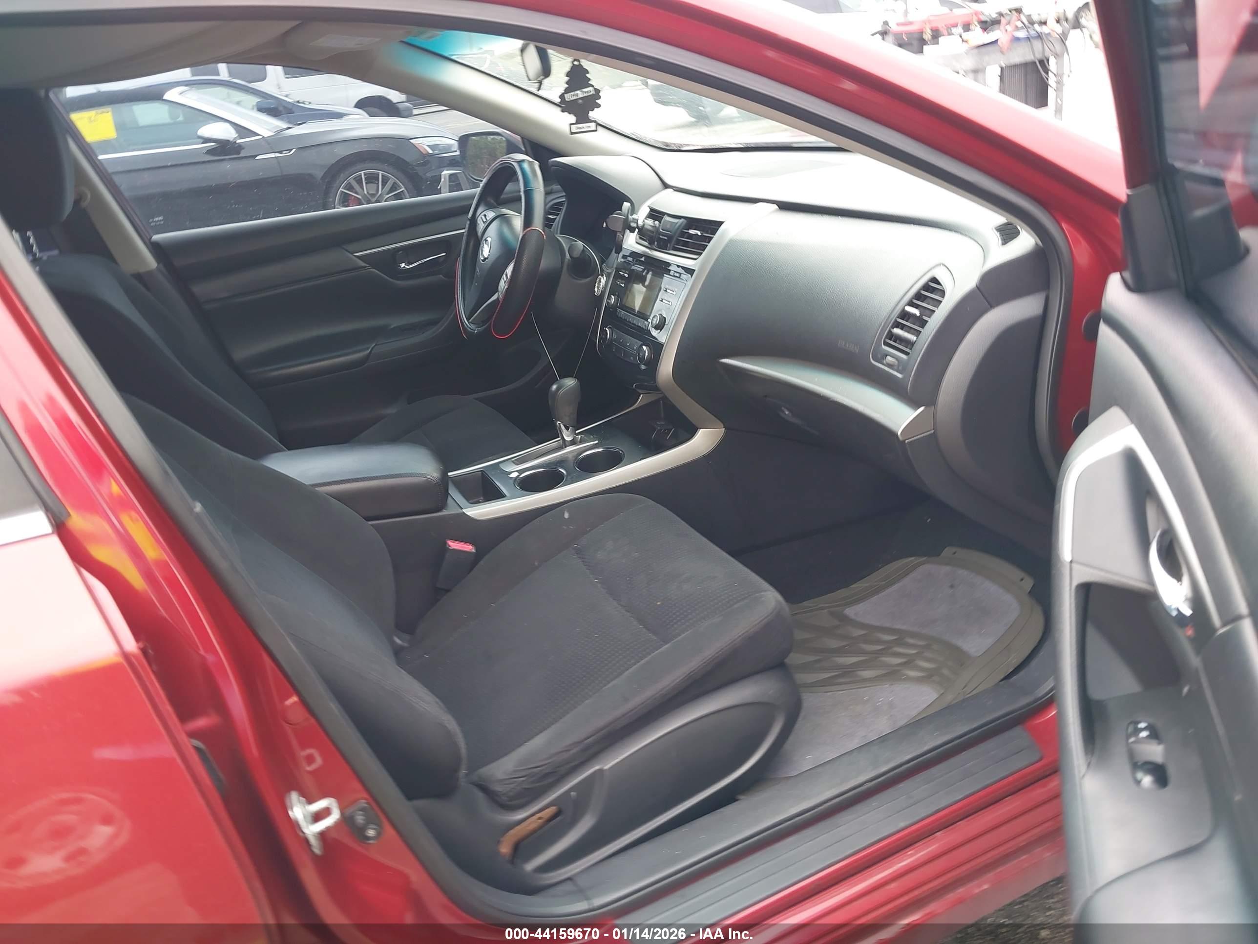 NISSAN ALTIMA image 5