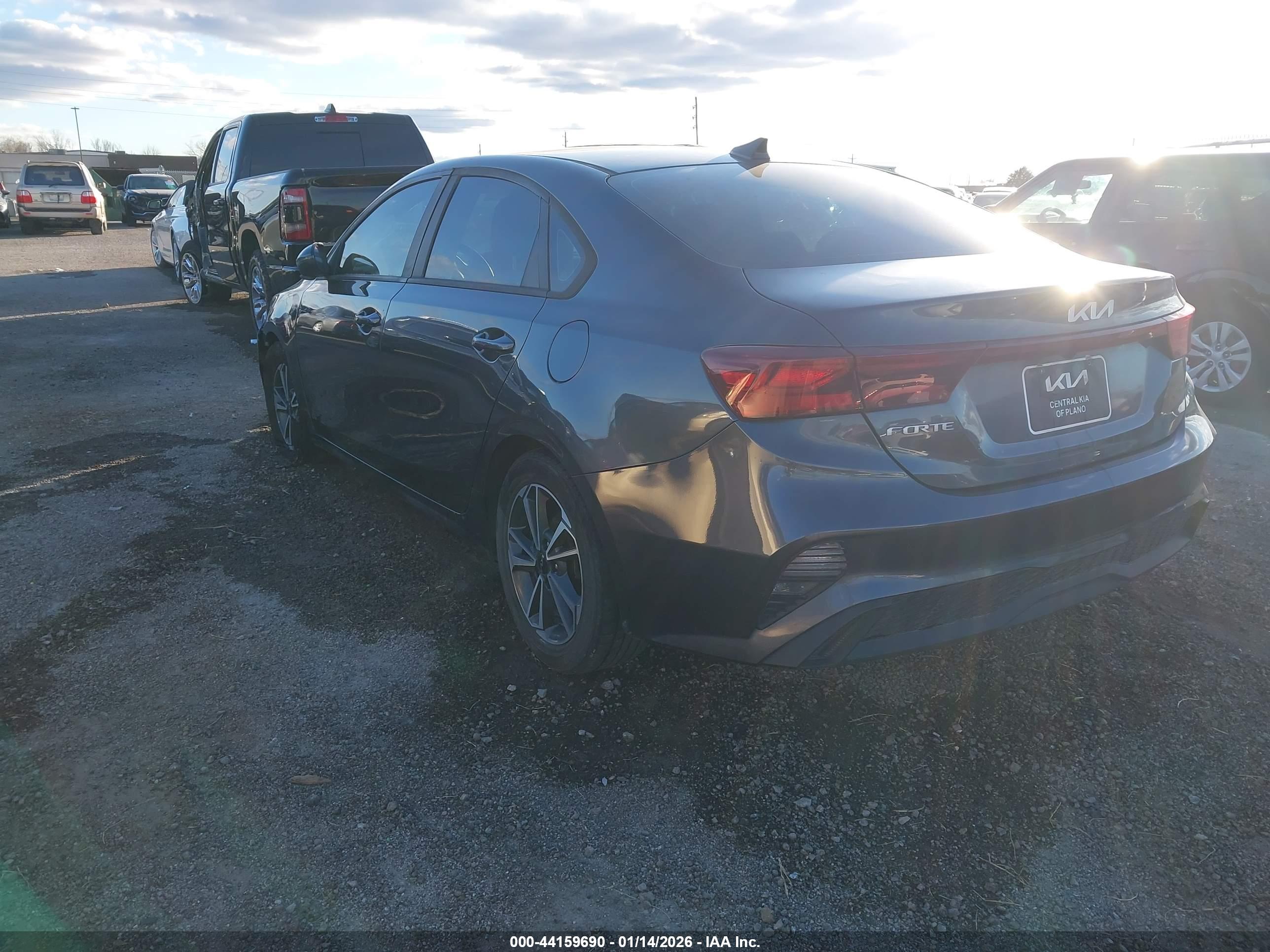 KIA FORTE image 3