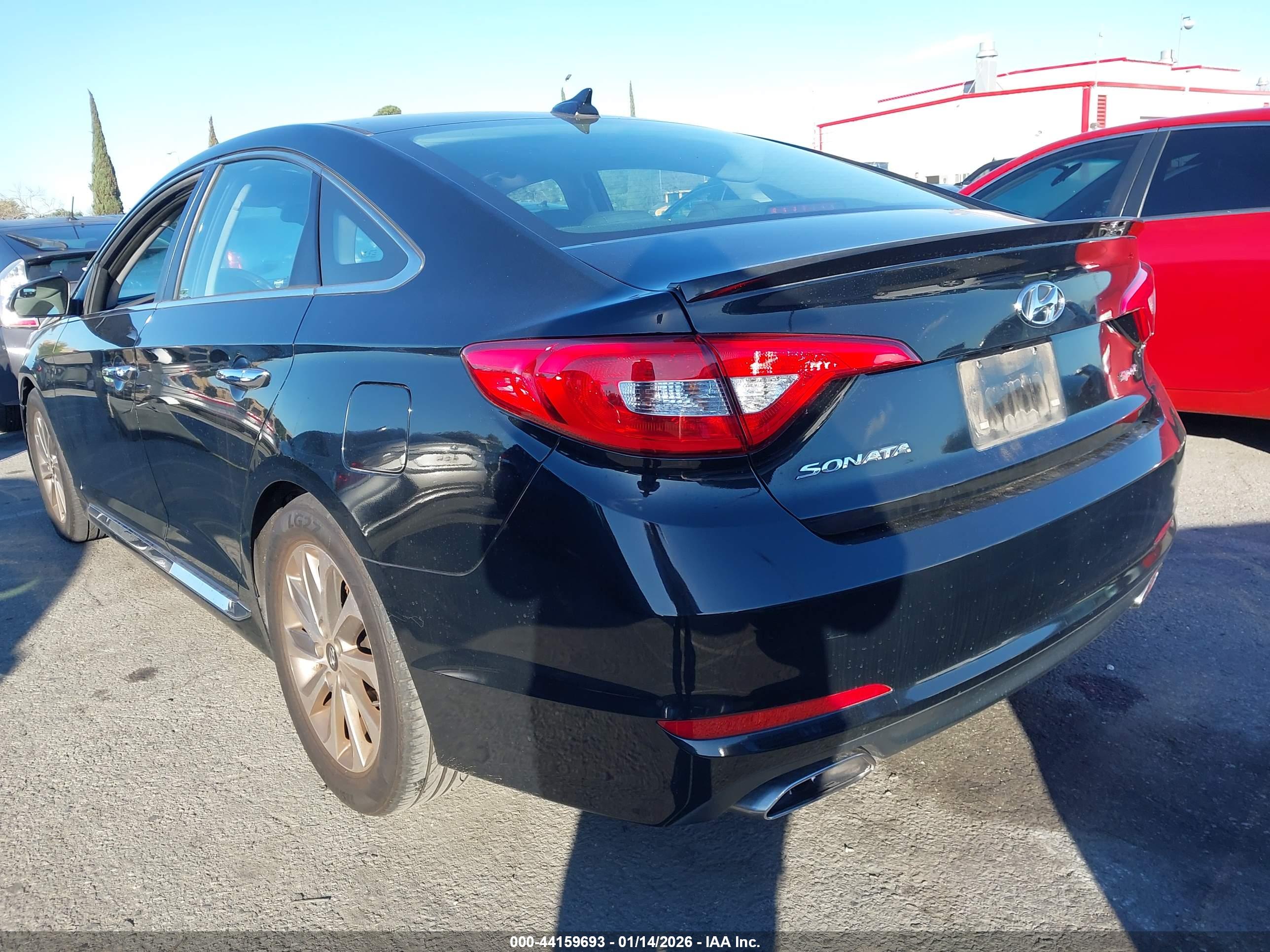 HYUNDAI SONATA image 3