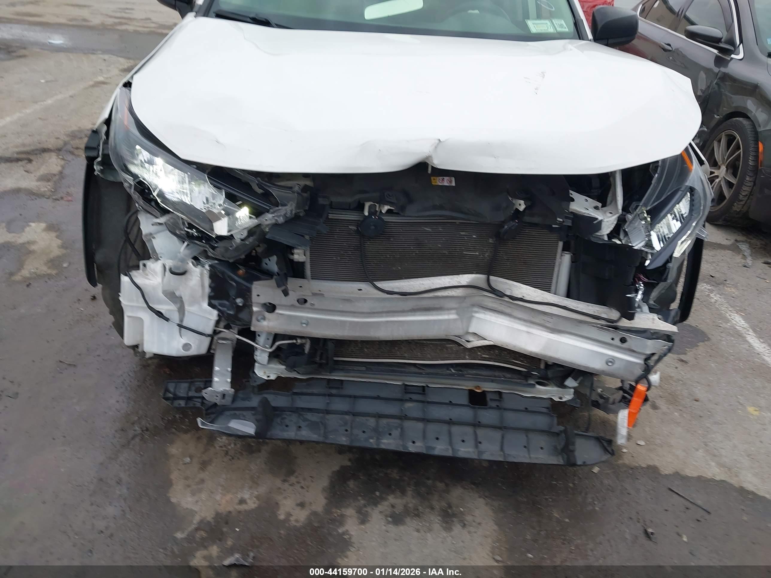 TOYOTA RAV4 image 6