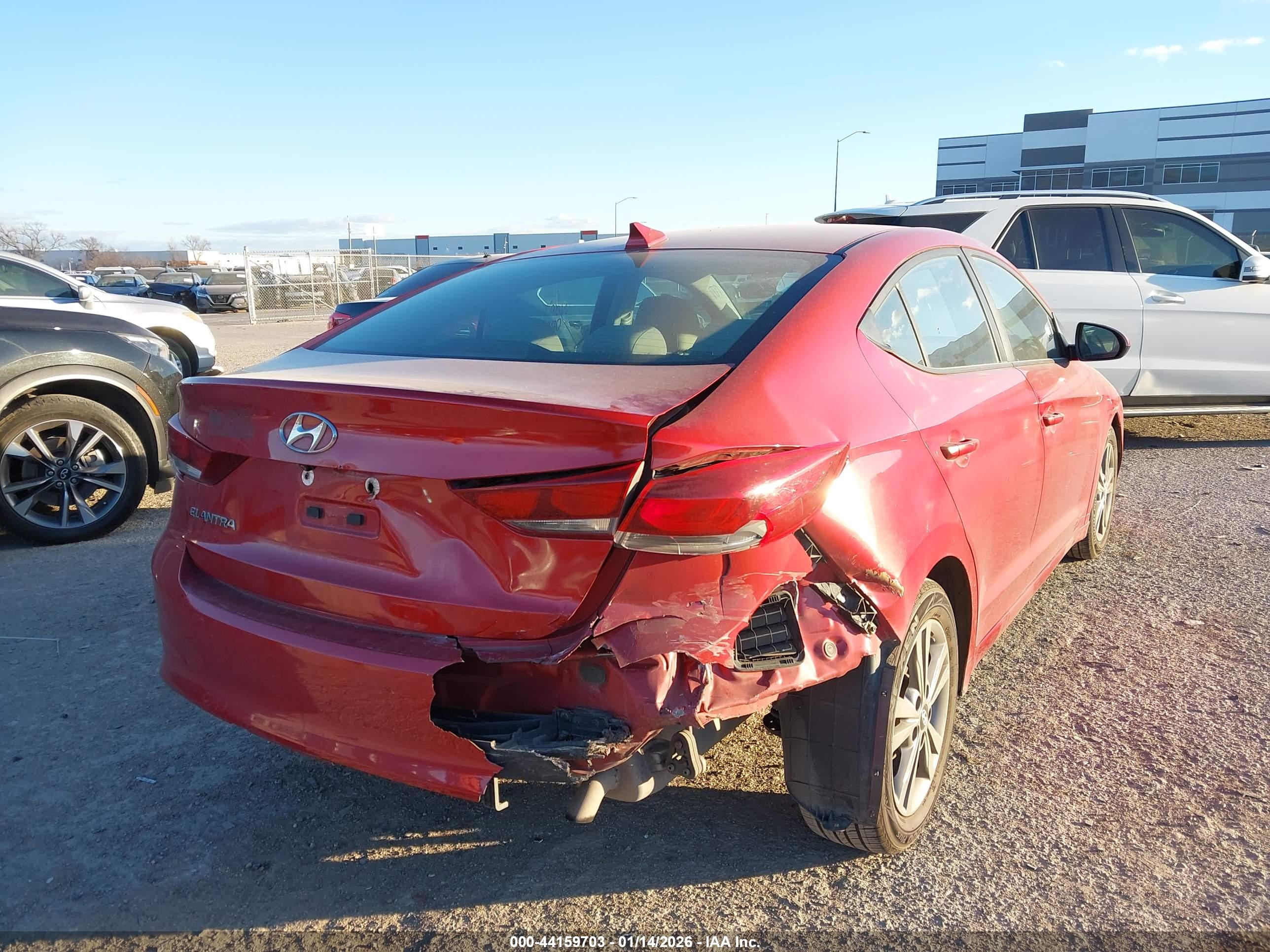 HYUNDAI ELANTRA image 4