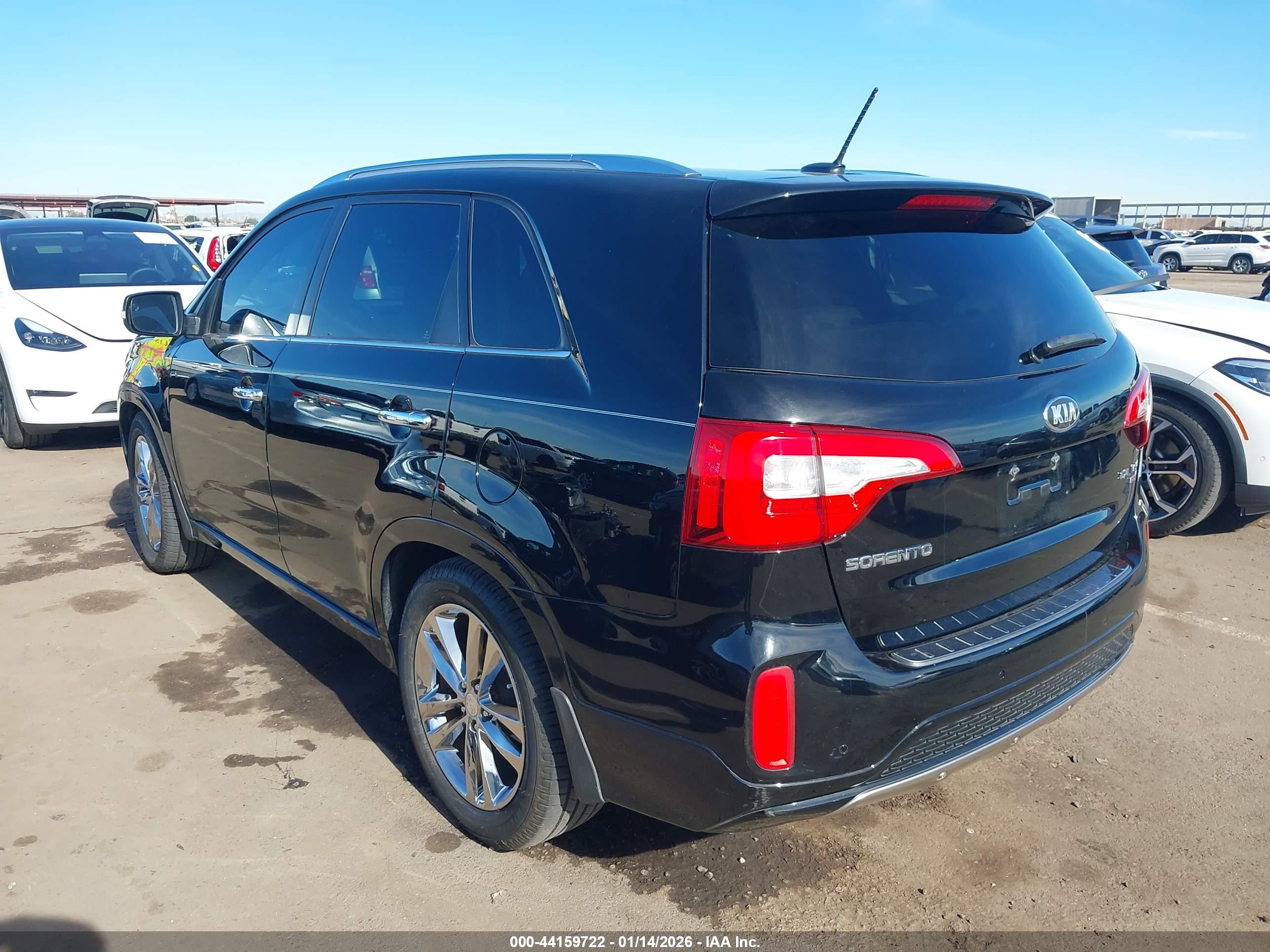 KIA SORENTO image 3