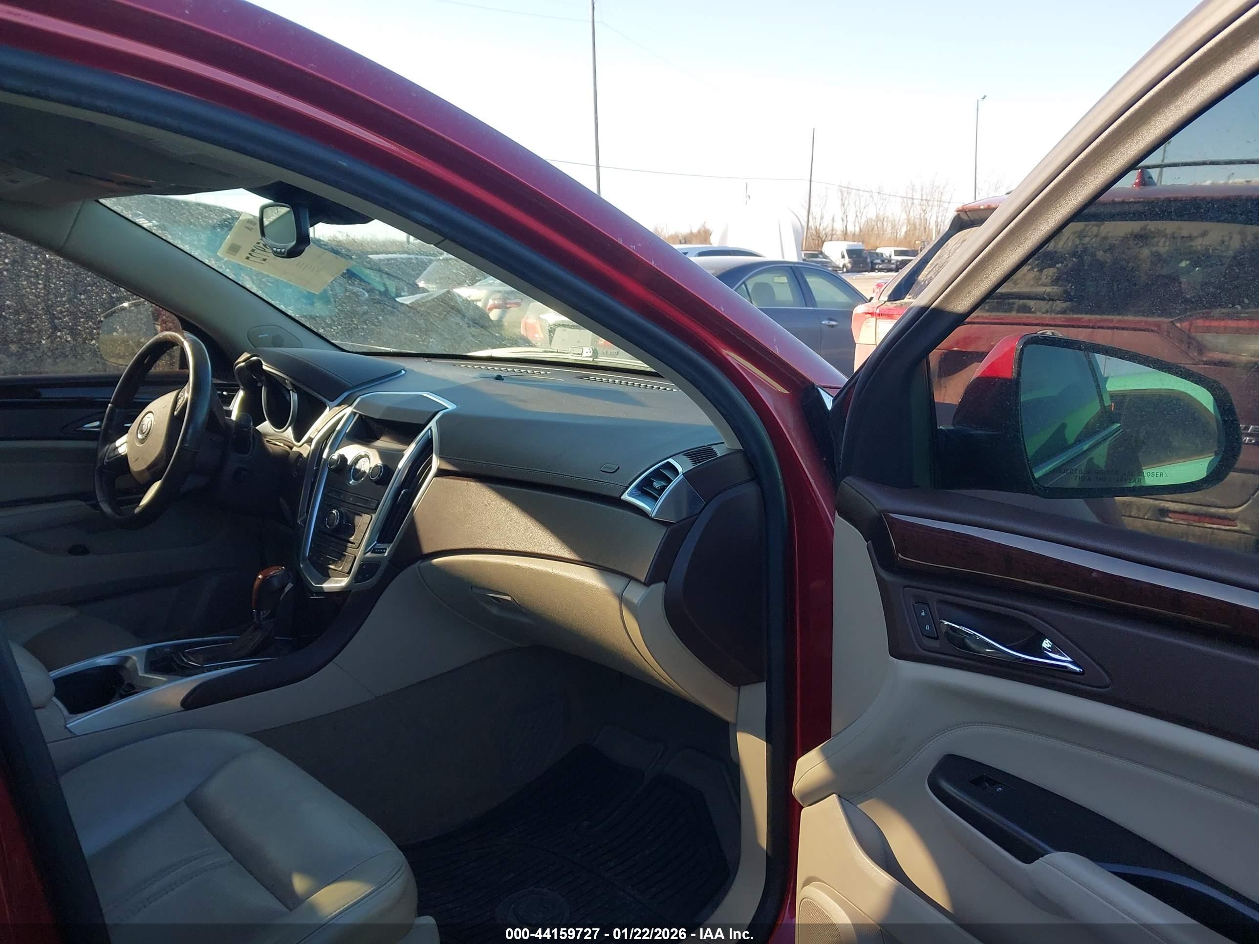 CADILLAC SRX image 5