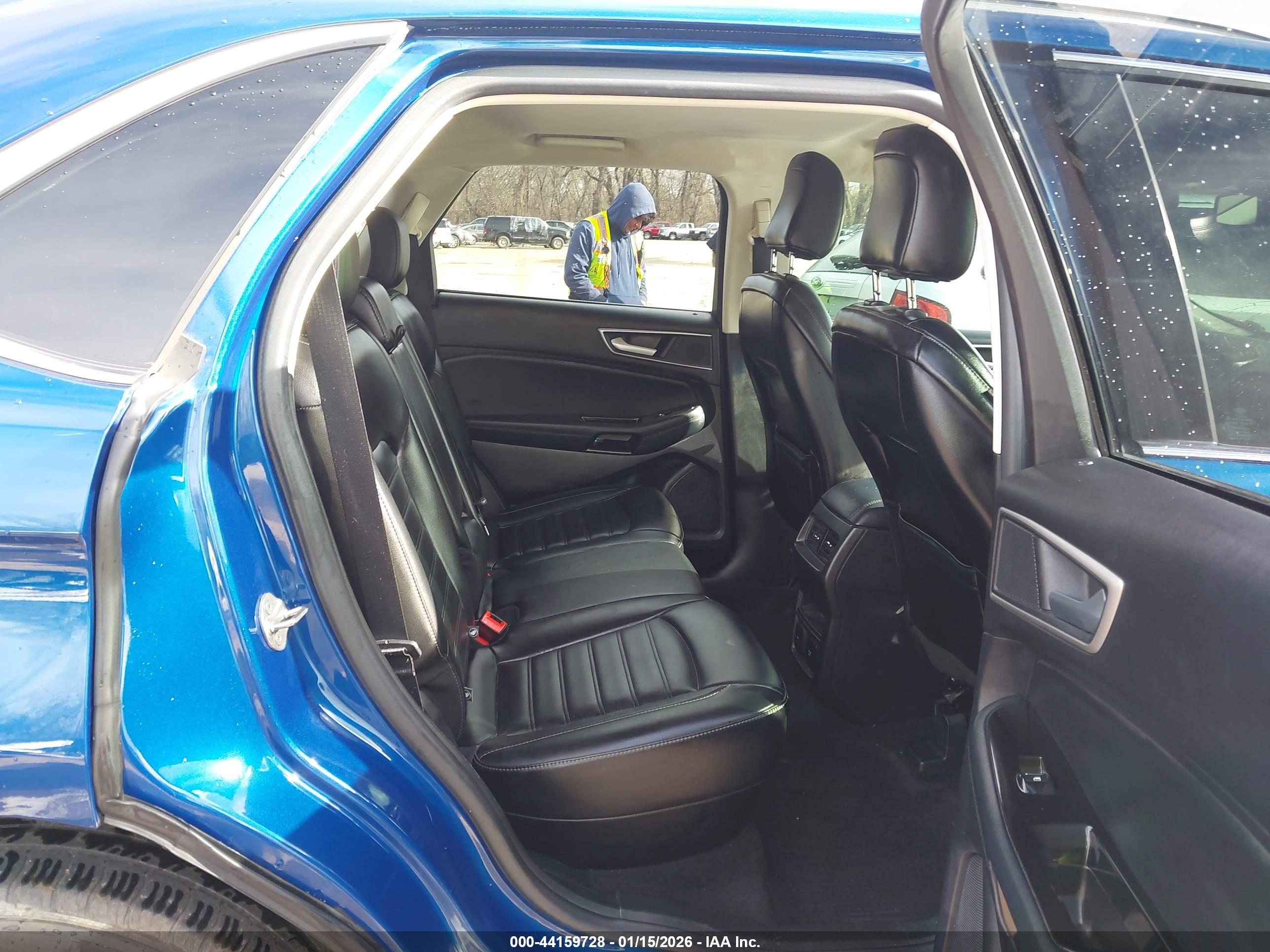 FORD EDGE image 8