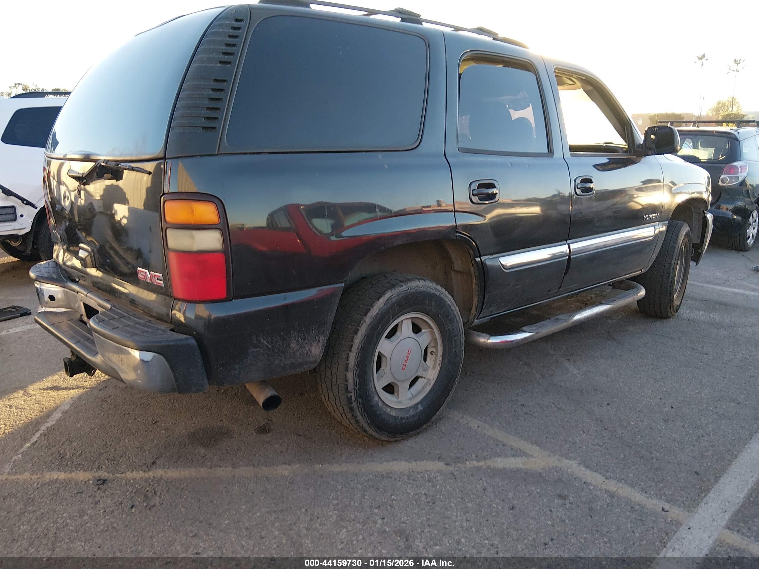 GMC YUKON image 4