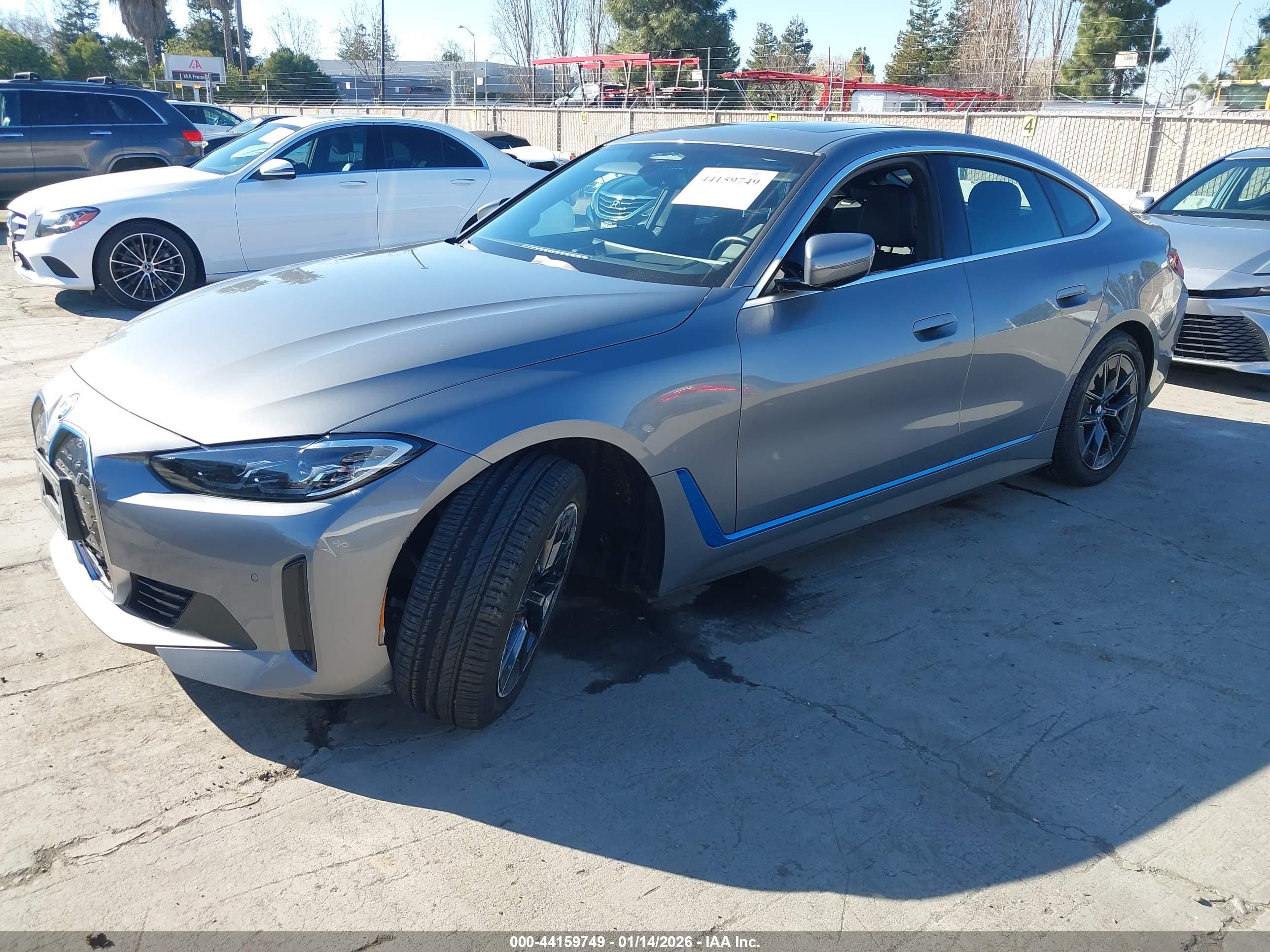 BMW I4 image 2