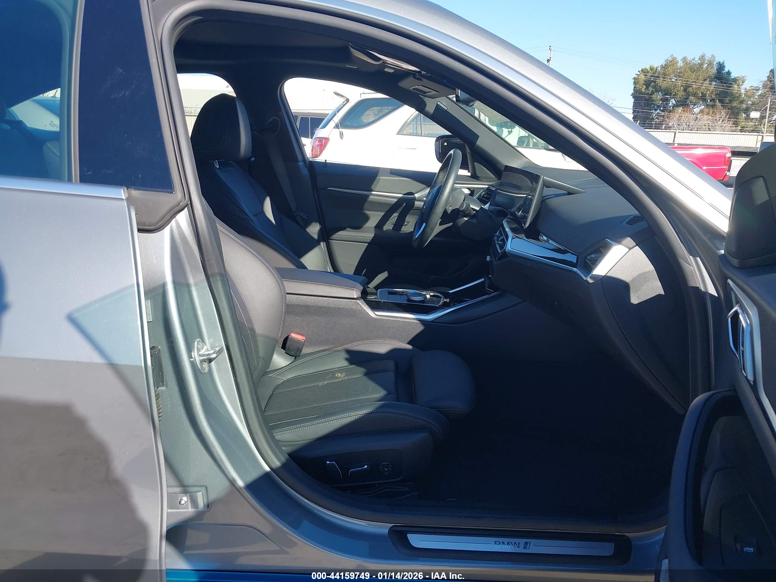 BMW I4 image 5